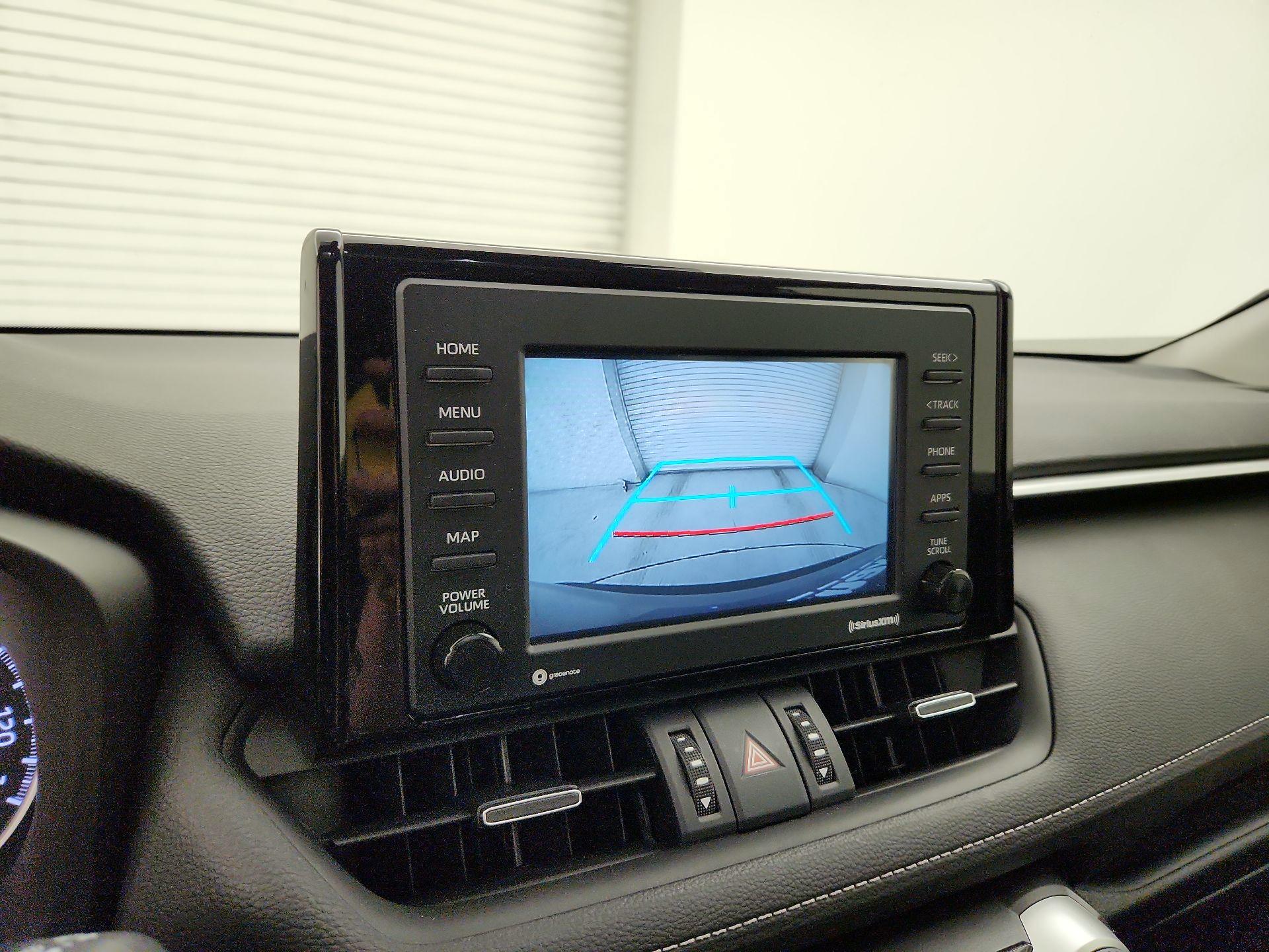 Thumbnail: 2022 Toyota RAV4 - 14