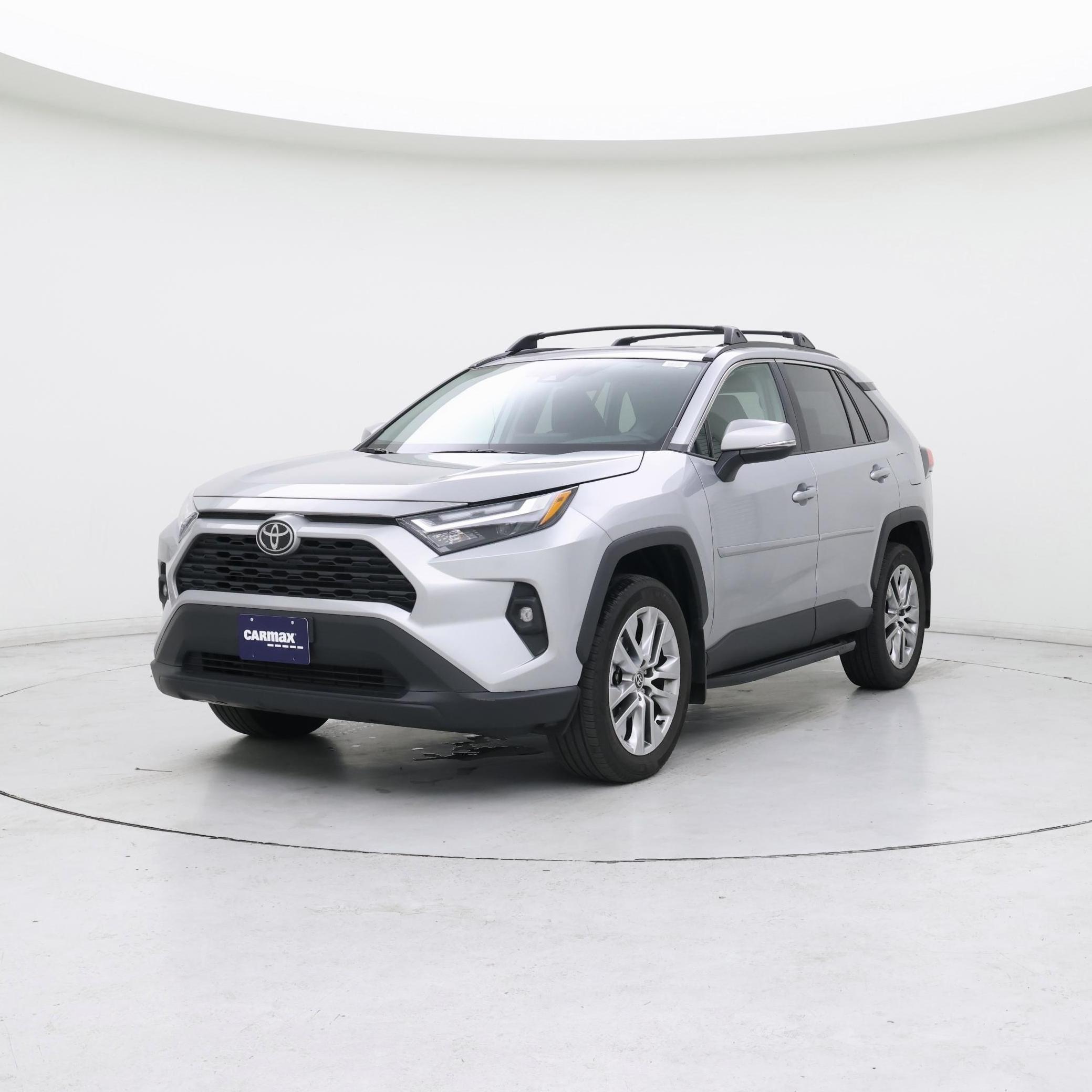 Thumbnail: 2022 Toyota RAV4 - 4