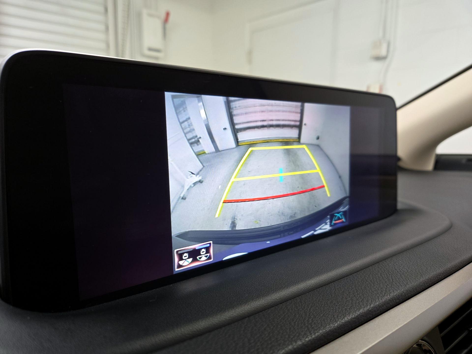 Thumbnail: 2022 Lexus RX - 15