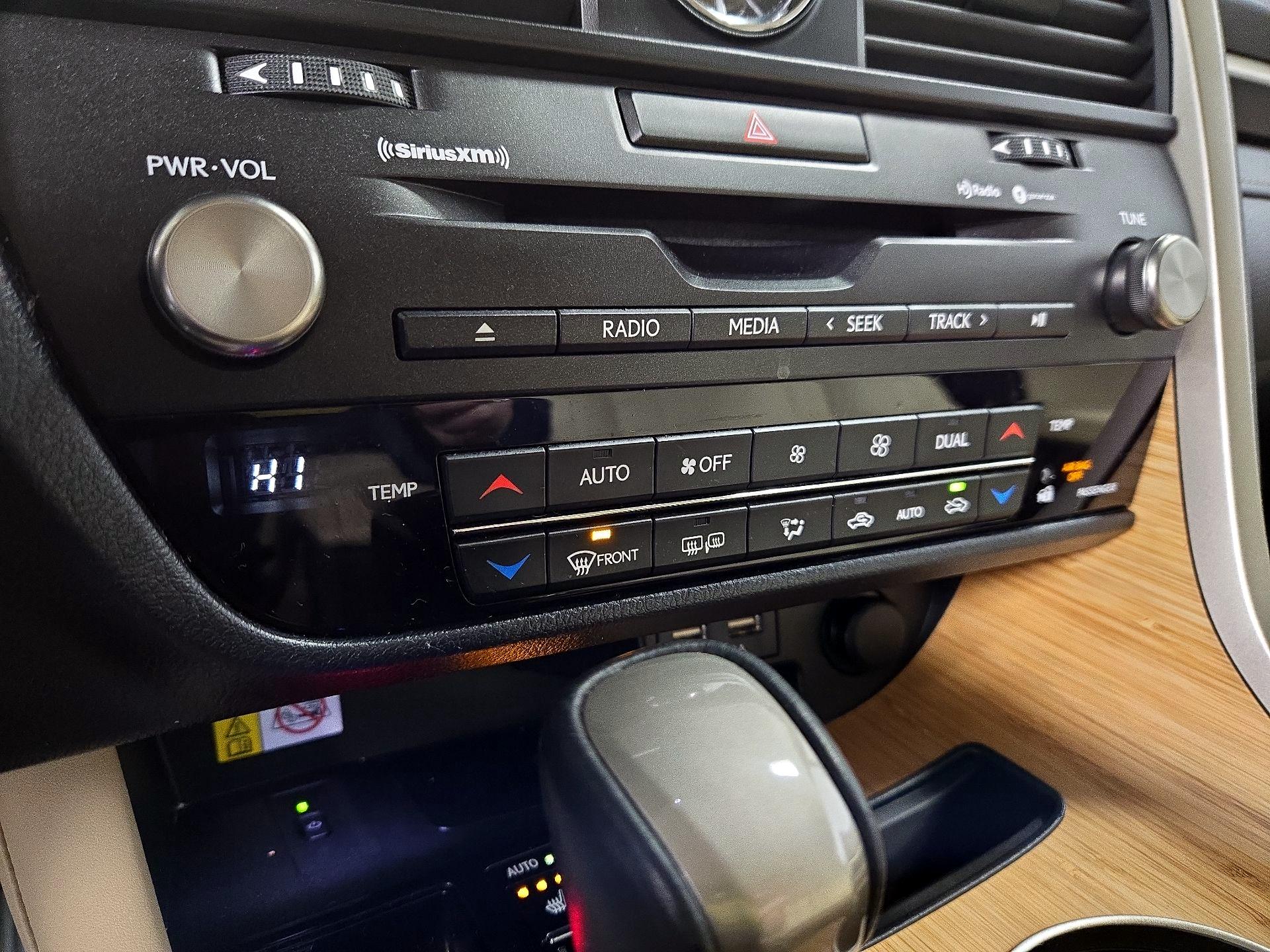 Thumbnail: 2022 Lexus RX - 17