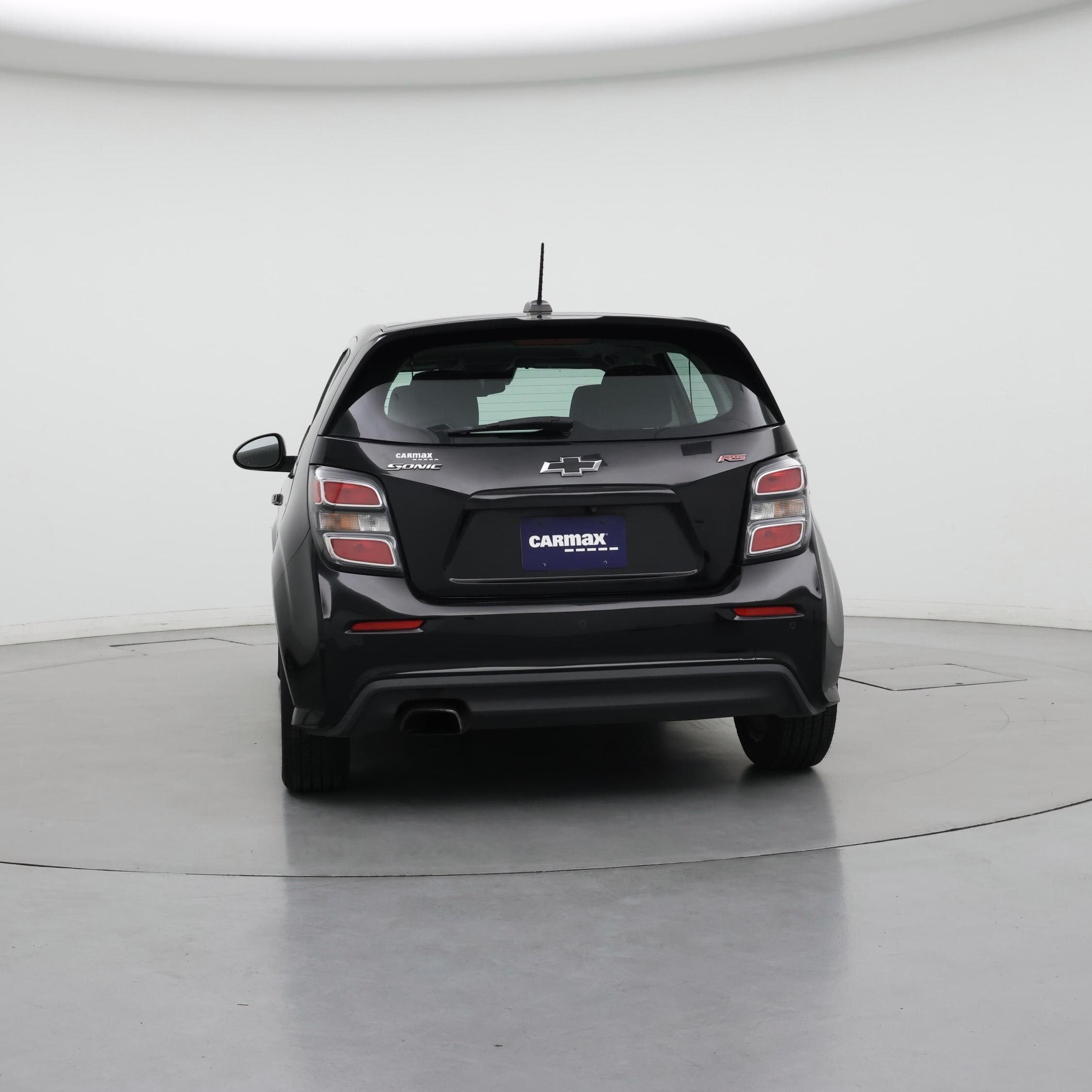 Thumbnail: 2019 Chevrolet Sonic - 6