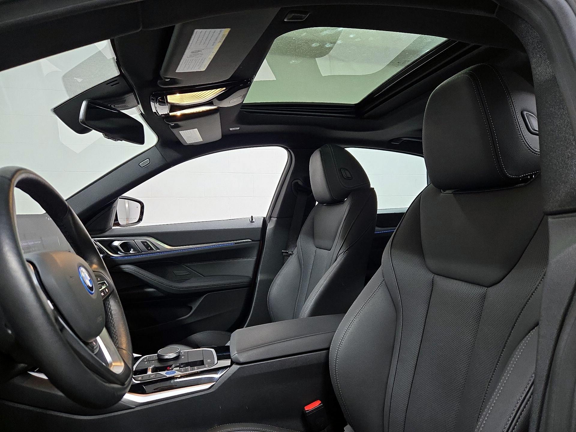 Thumbnail: 2024 BMW i4 - 20