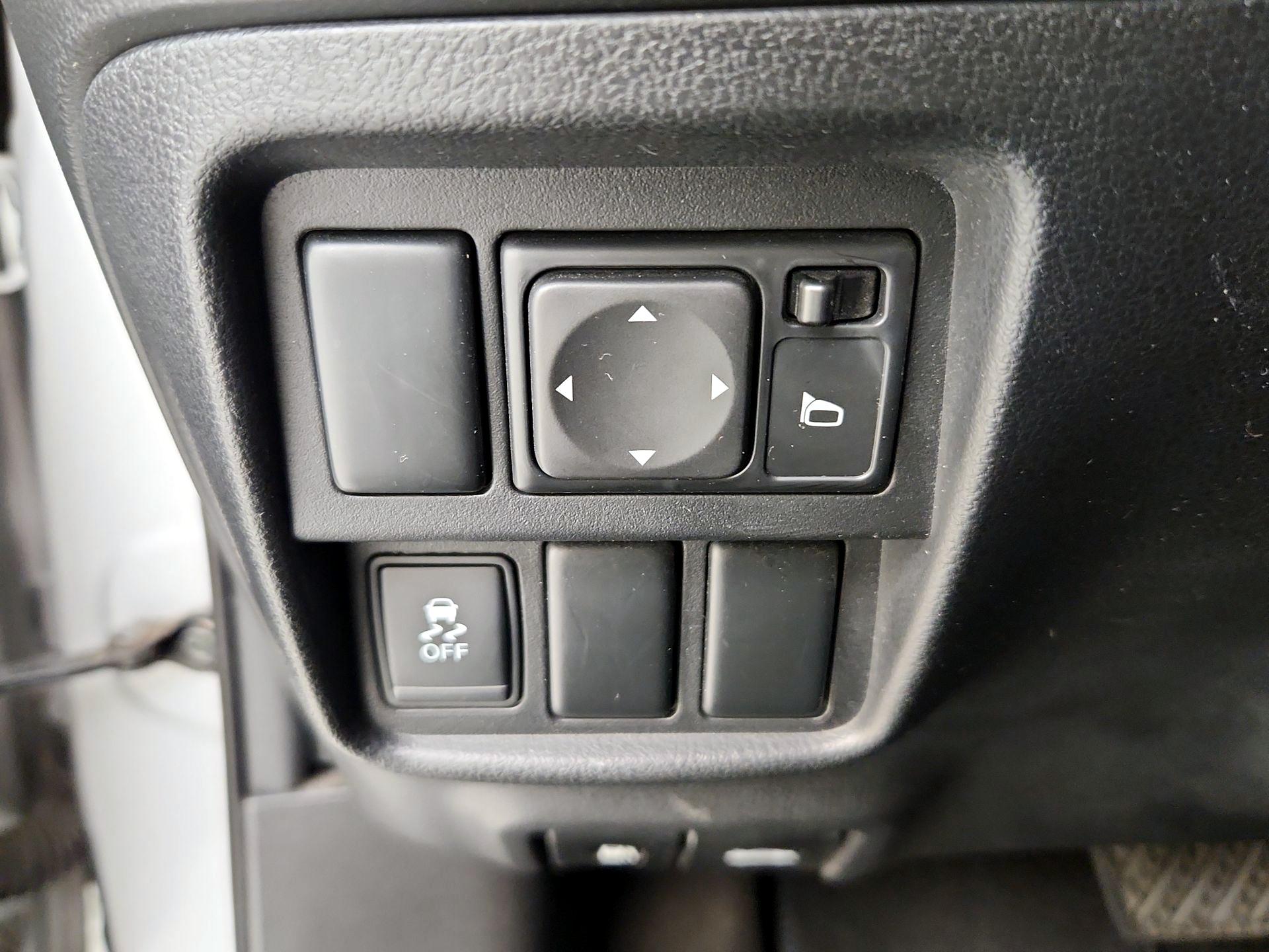 Thumbnail: 2016 Nissan Juke - 13