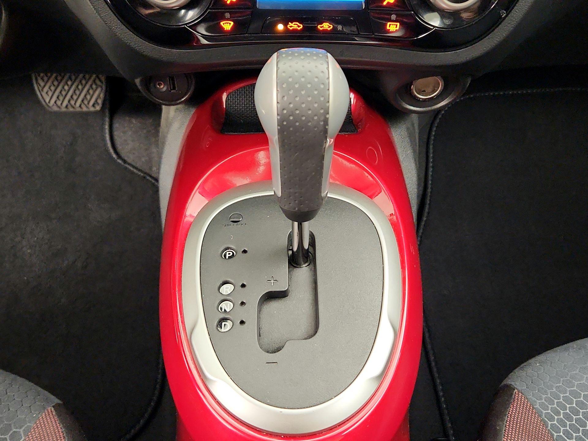 Thumbnail: 2016 Nissan Juke - 17