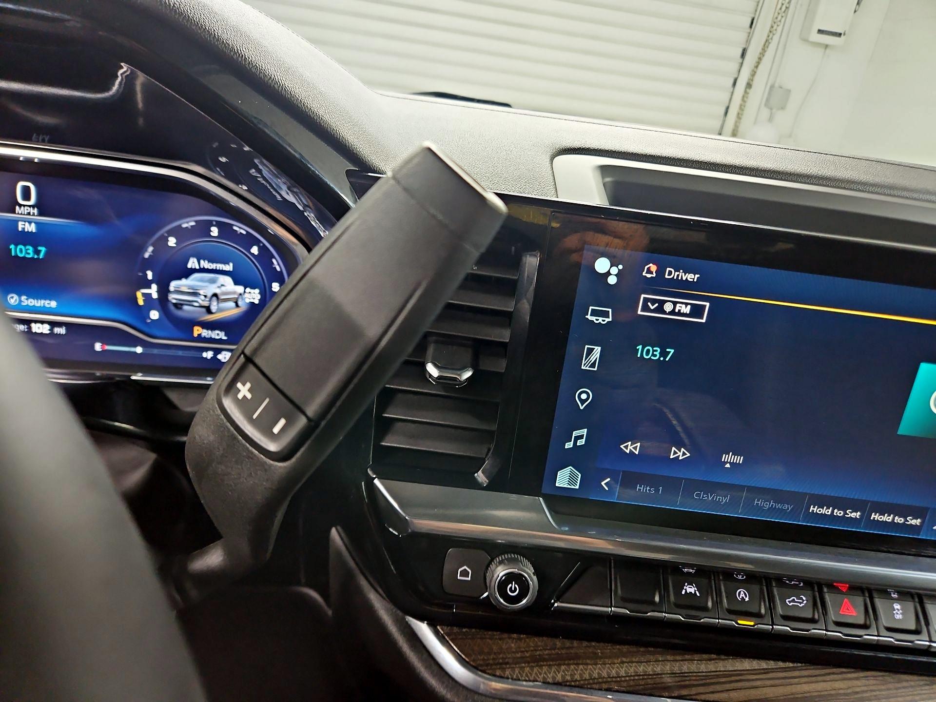 Thumbnail: 2024 Chevrolet Silverado 1500 - 17