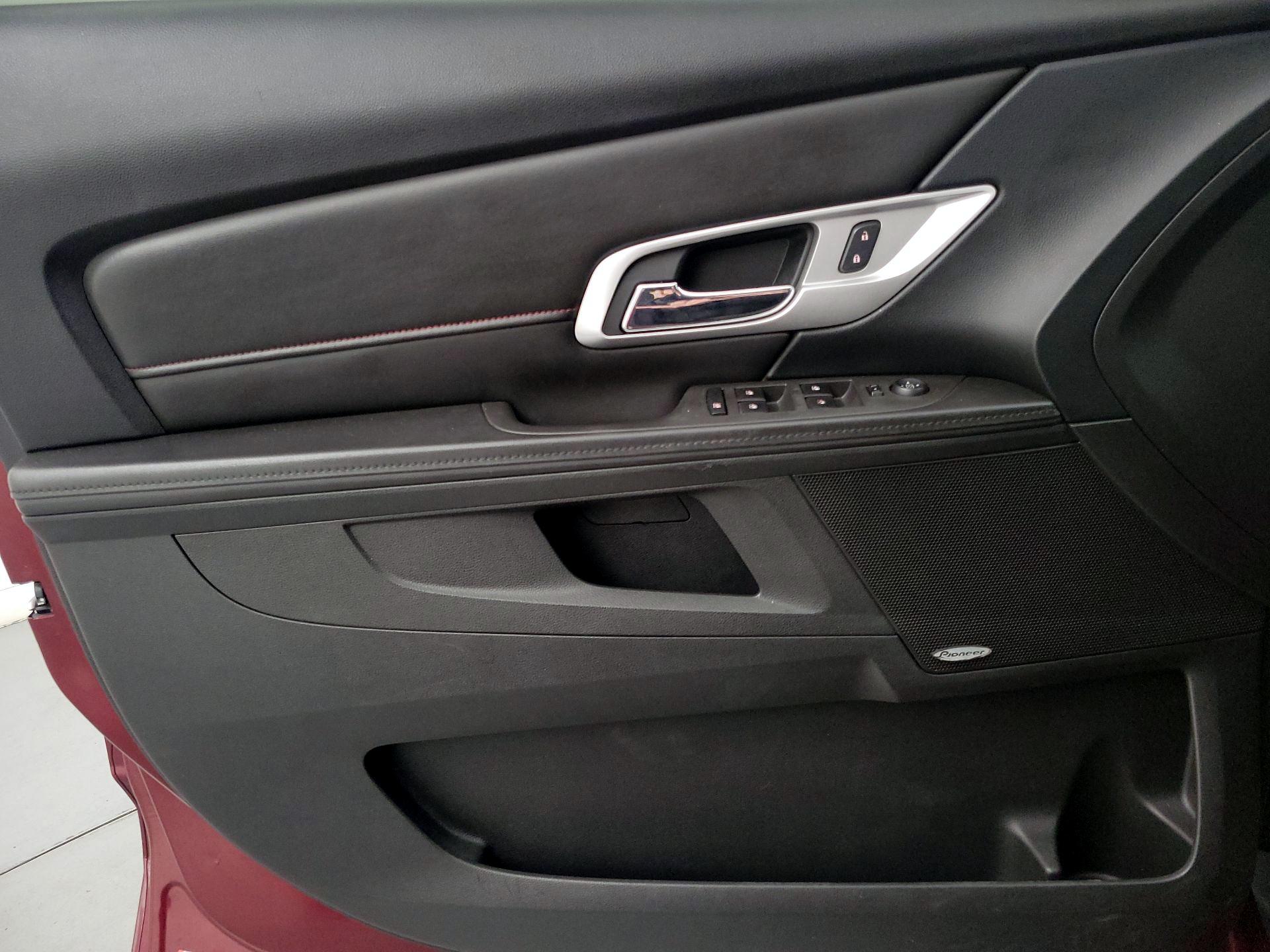 Thumbnail: 2016 GMC Terrain - 12