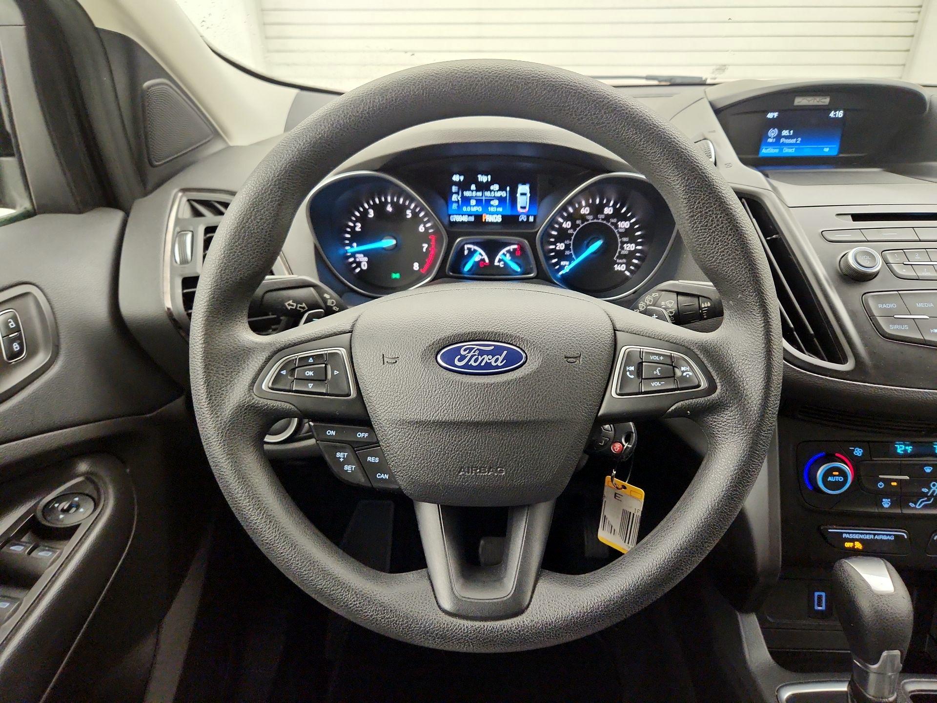 Thumbnail: 2017 Ford Escape - 10