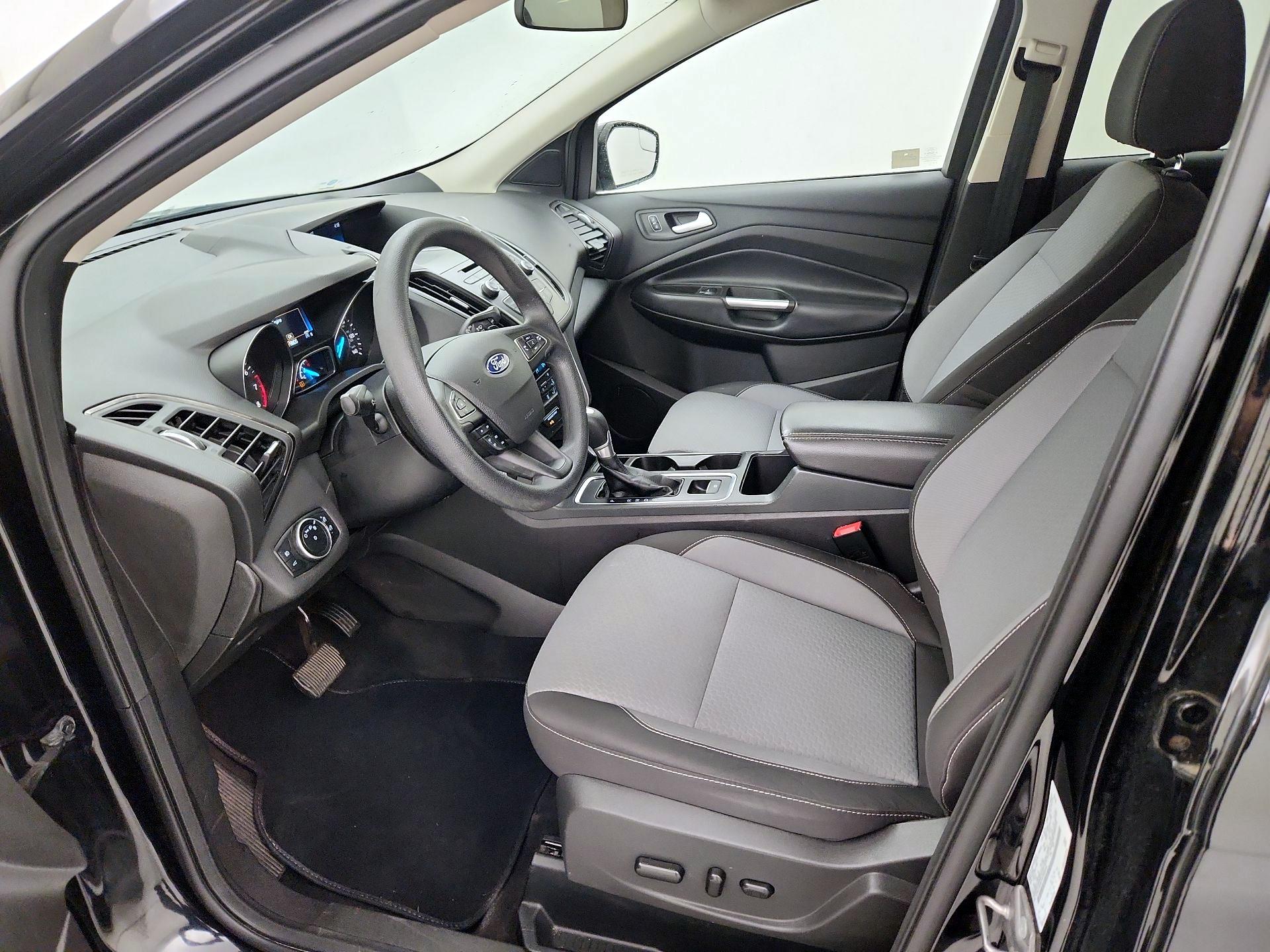 Thumbnail: 2017 Ford Escape - 11