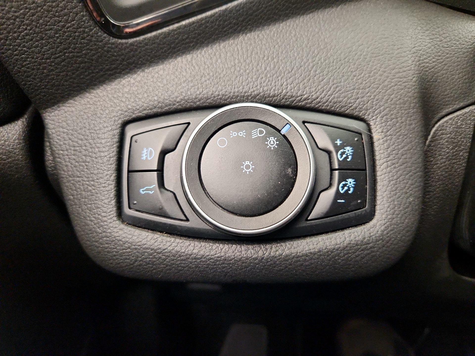 Thumbnail: 2017 Ford Escape - 13