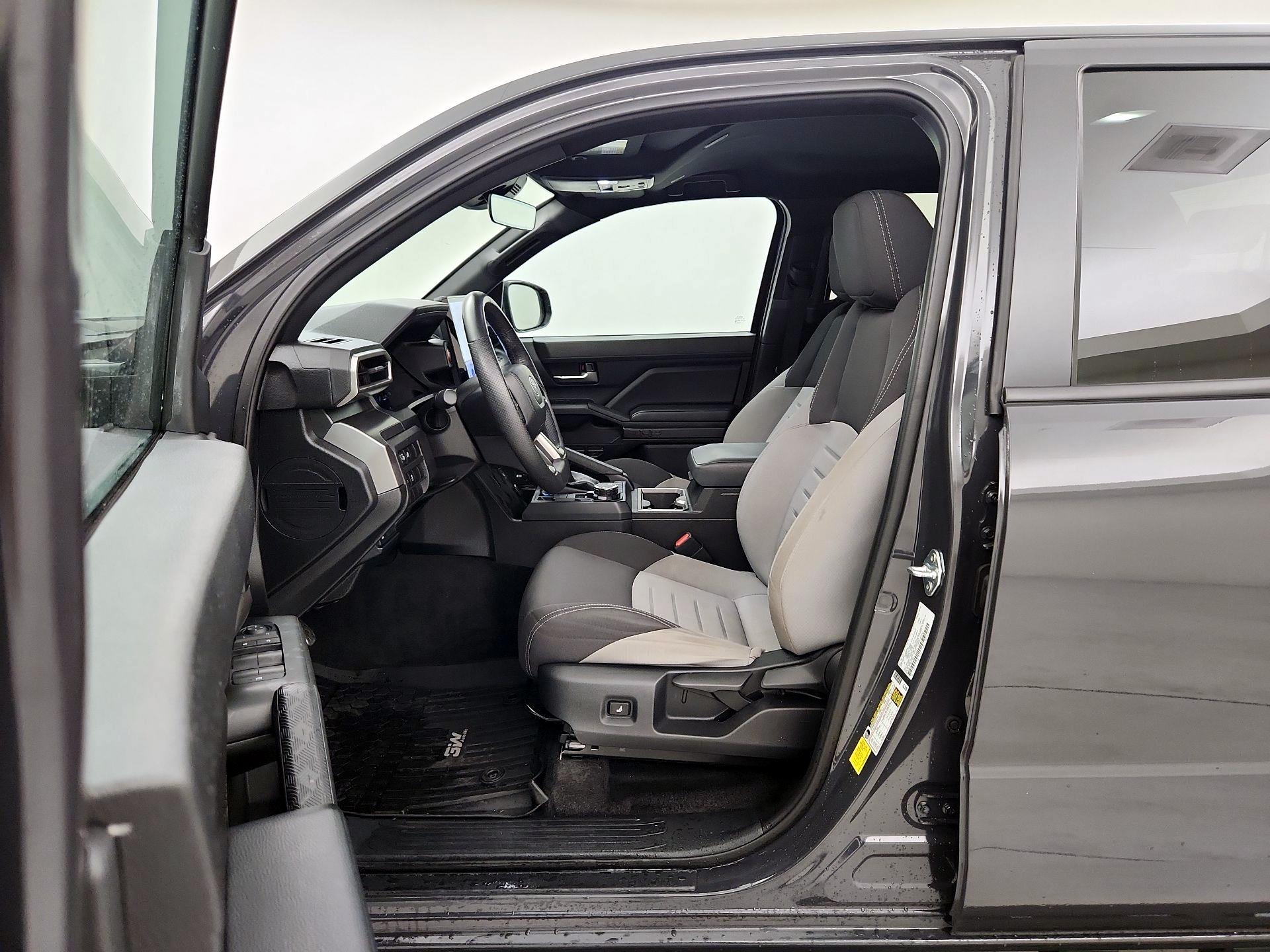 Thumbnail: 2024 Toyota Tacoma - 11