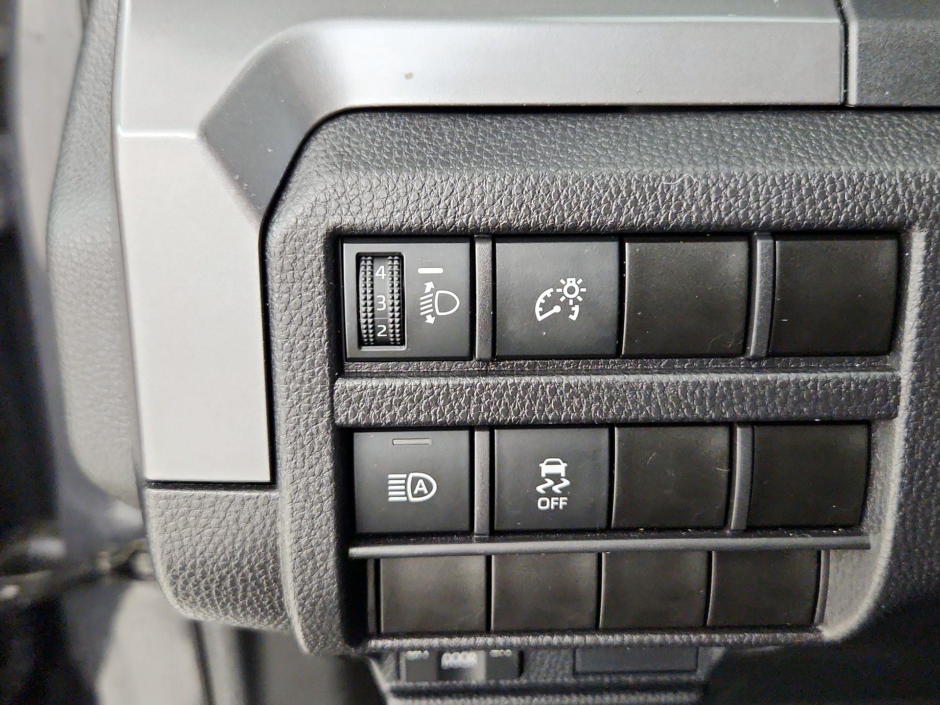 Thumbnail: 2024 Toyota Tacoma - 13