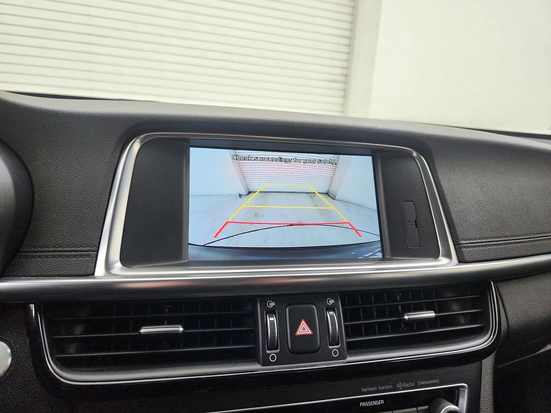 Thumbnail: 2016 Kia Optima - 14