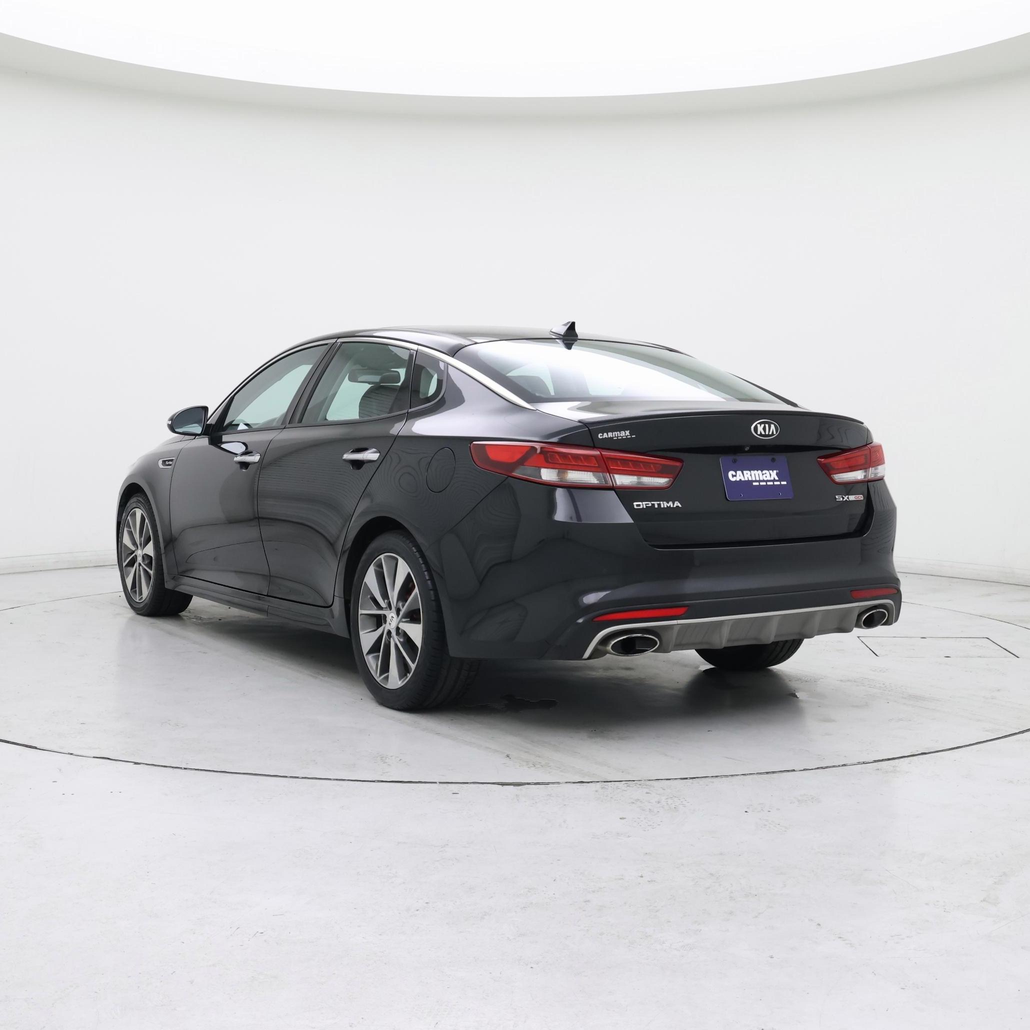 Thumbnail: 2016 Kia Optima - 2