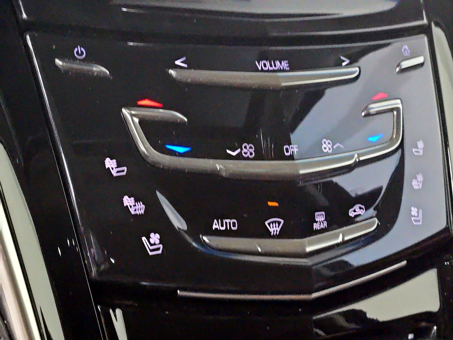 Thumbnail: 2019 Cadillac Escalade - 17