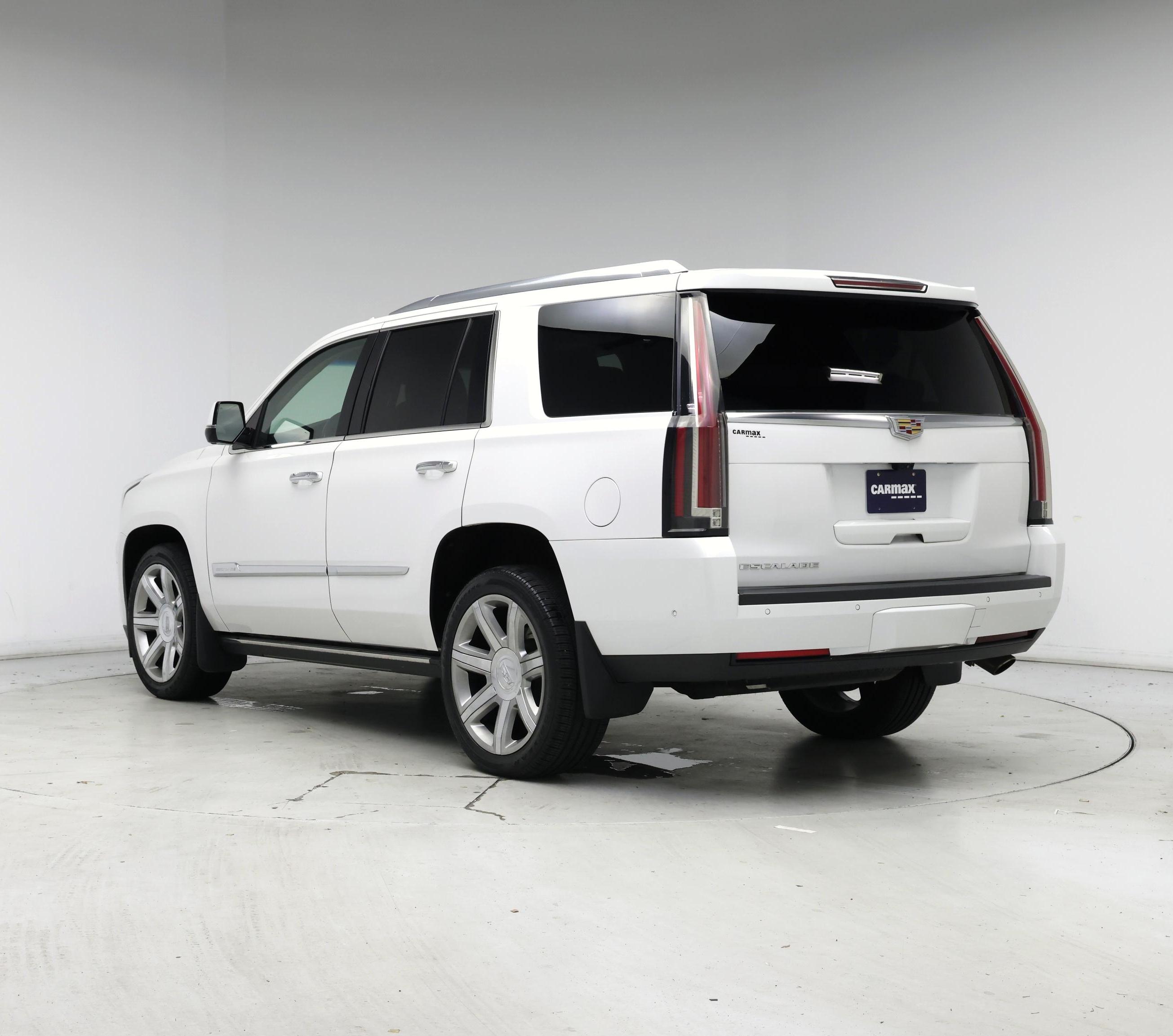 Thumbnail: 2019 Cadillac Escalade - 2