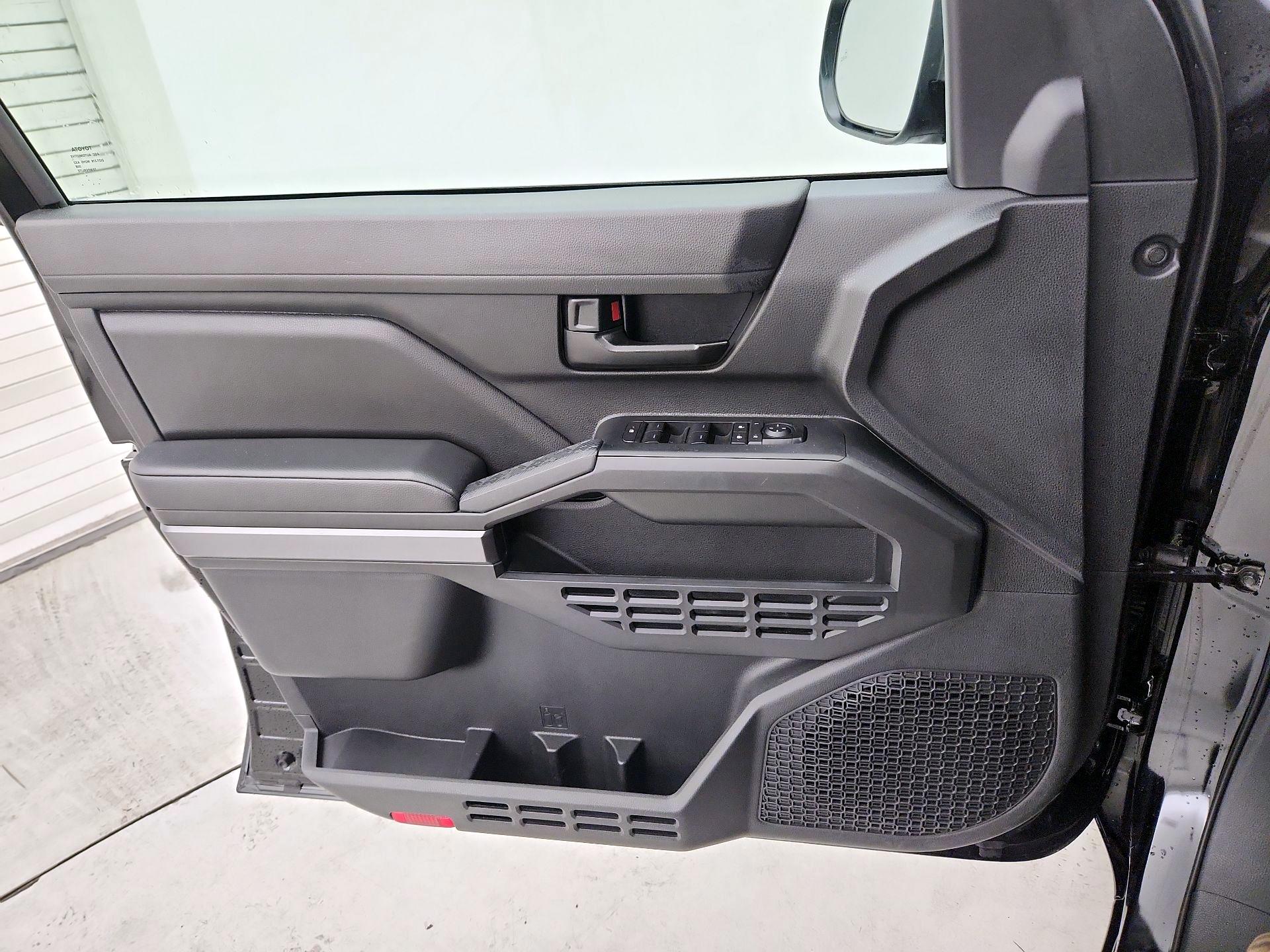 Thumbnail: 2024 Toyota Tacoma - 12