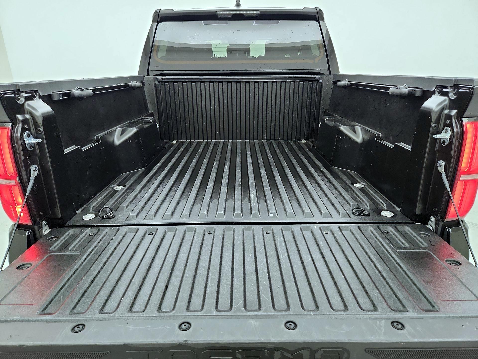 Thumbnail: 2024 Toyota Tacoma - 20