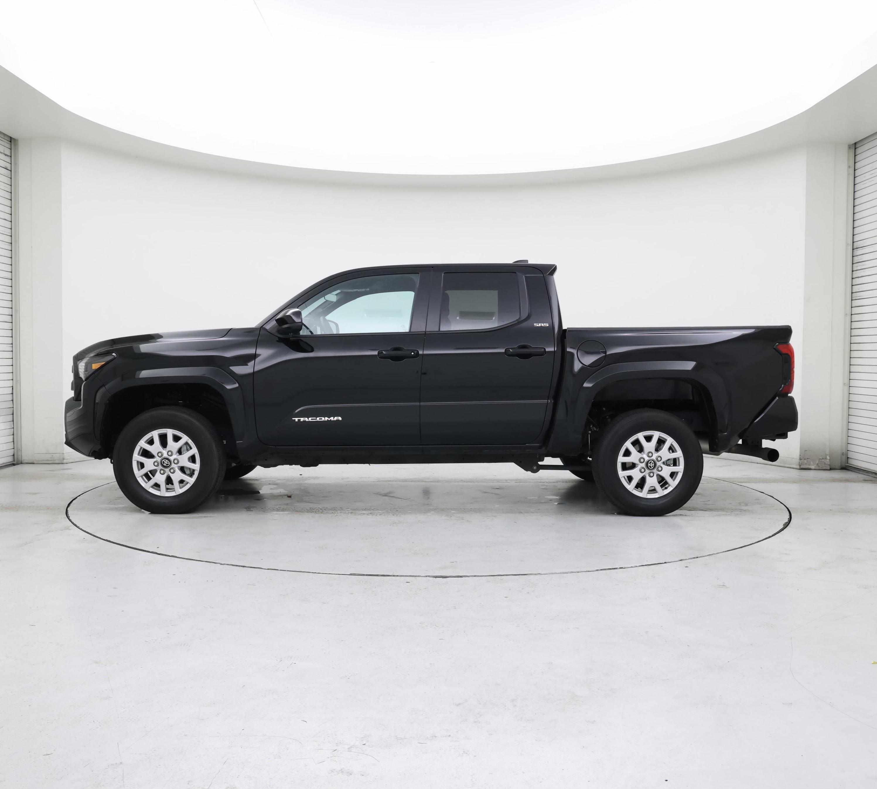 Thumbnail: 2024 Toyota Tacoma - 3