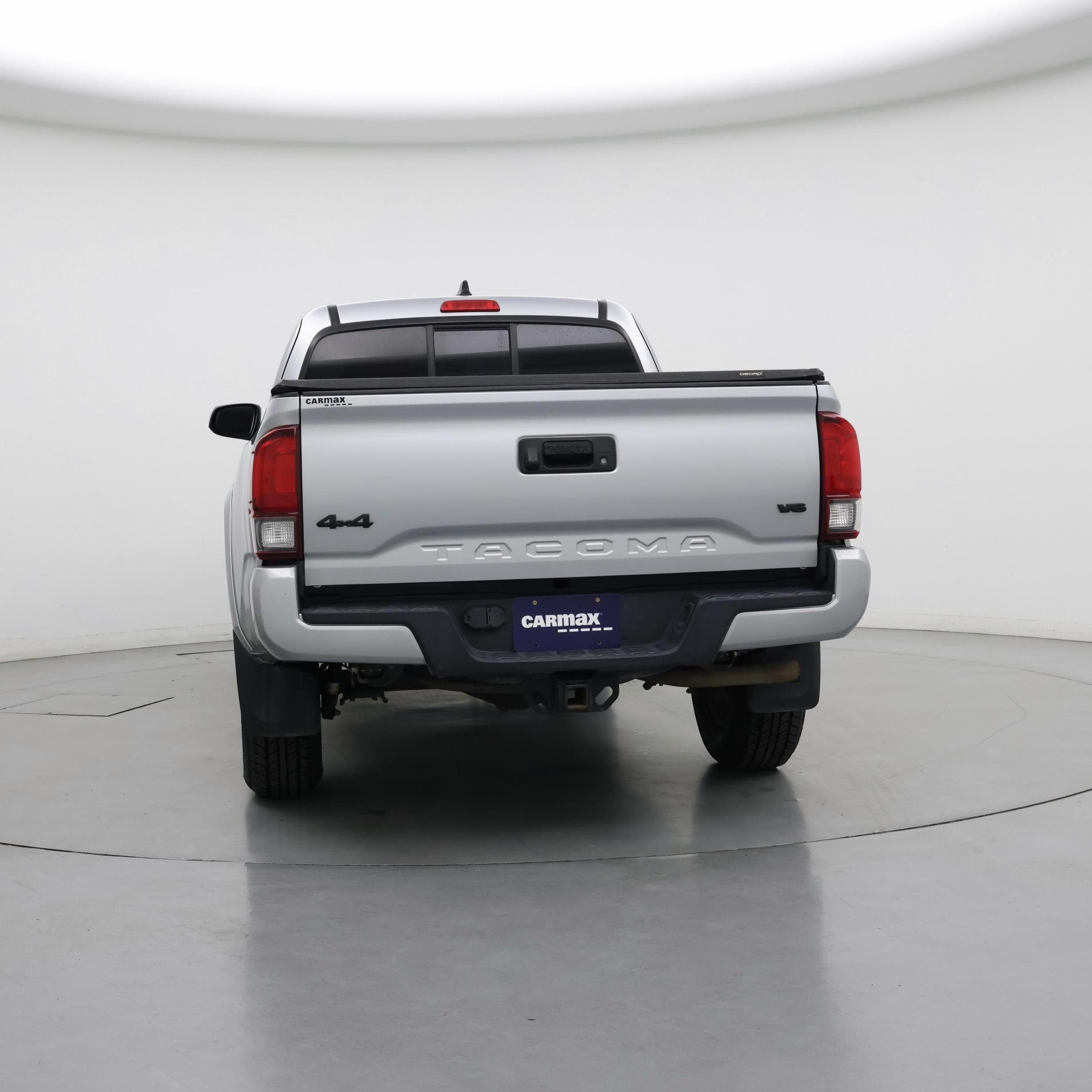 Thumbnail: 2022 Toyota Tacoma - 6