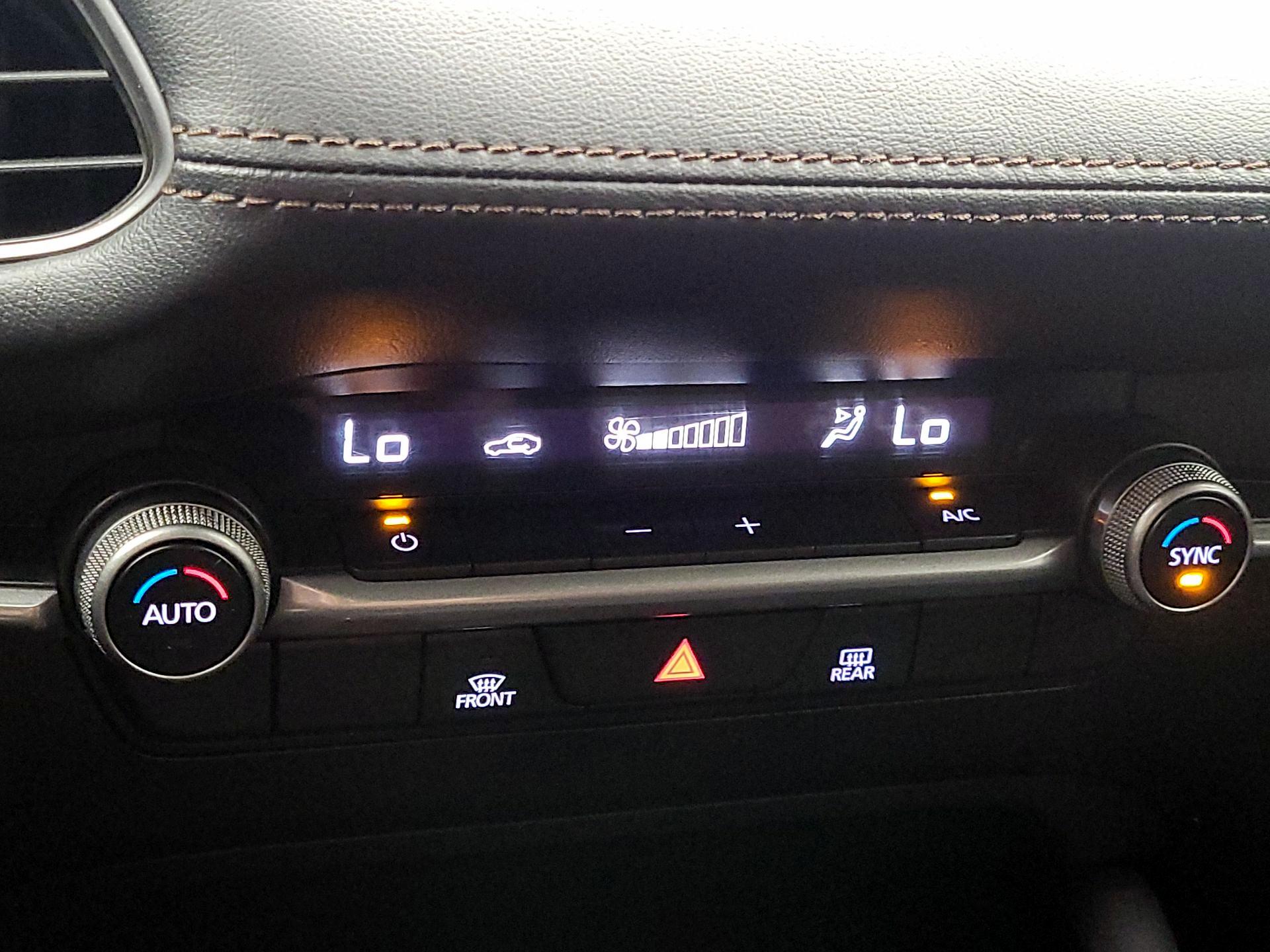 Thumbnail: 2022 Mazda Mazda3 - 17