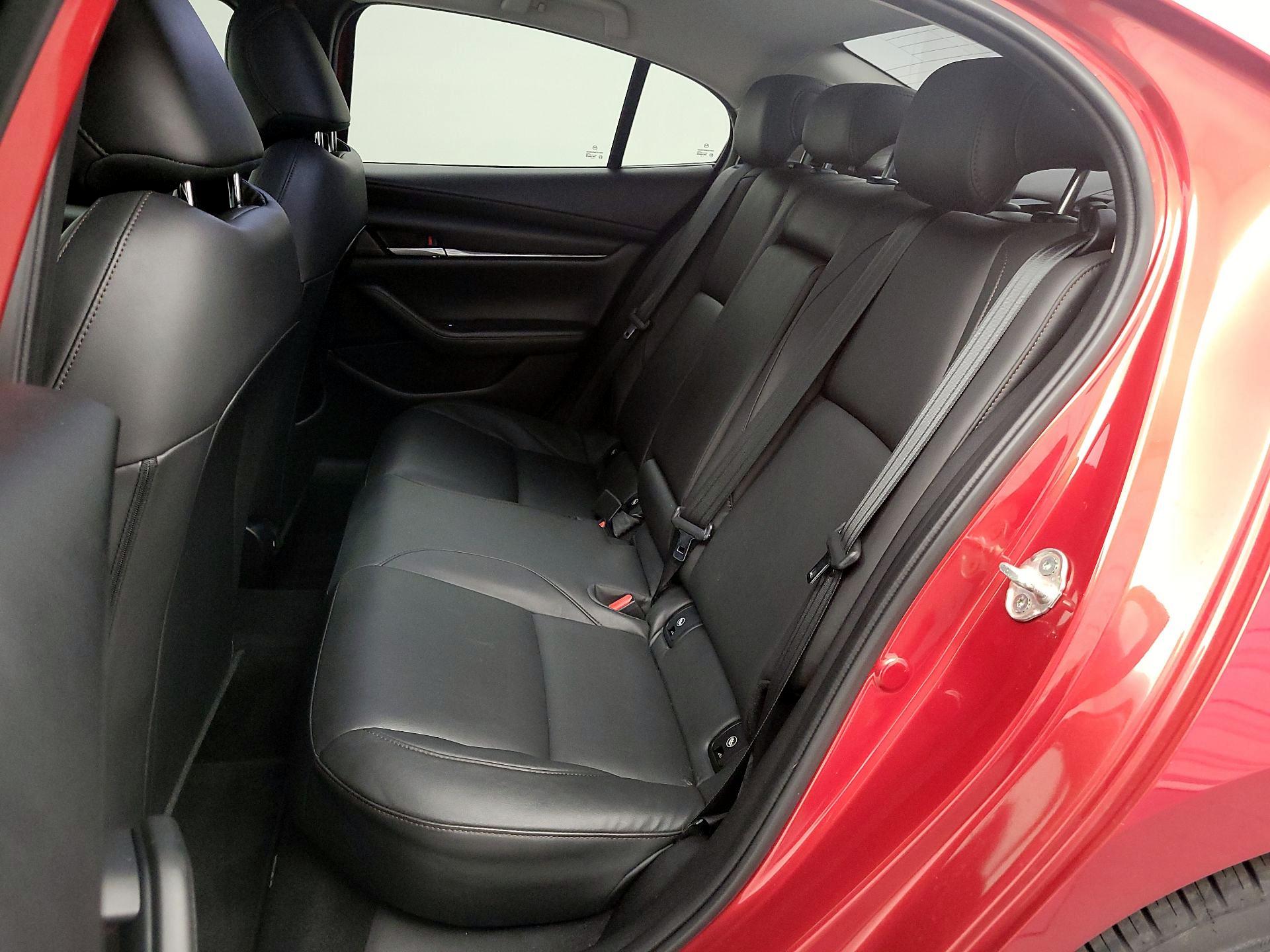 Thumbnail: 2022 Mazda Mazda3 - 20