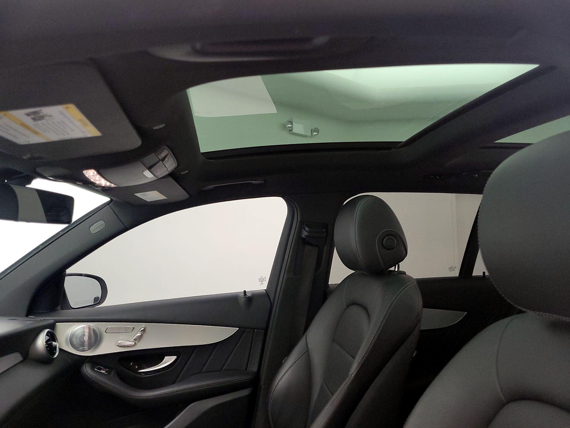 Thumbnail: 2021 Mercedes-Benz GLC - 19