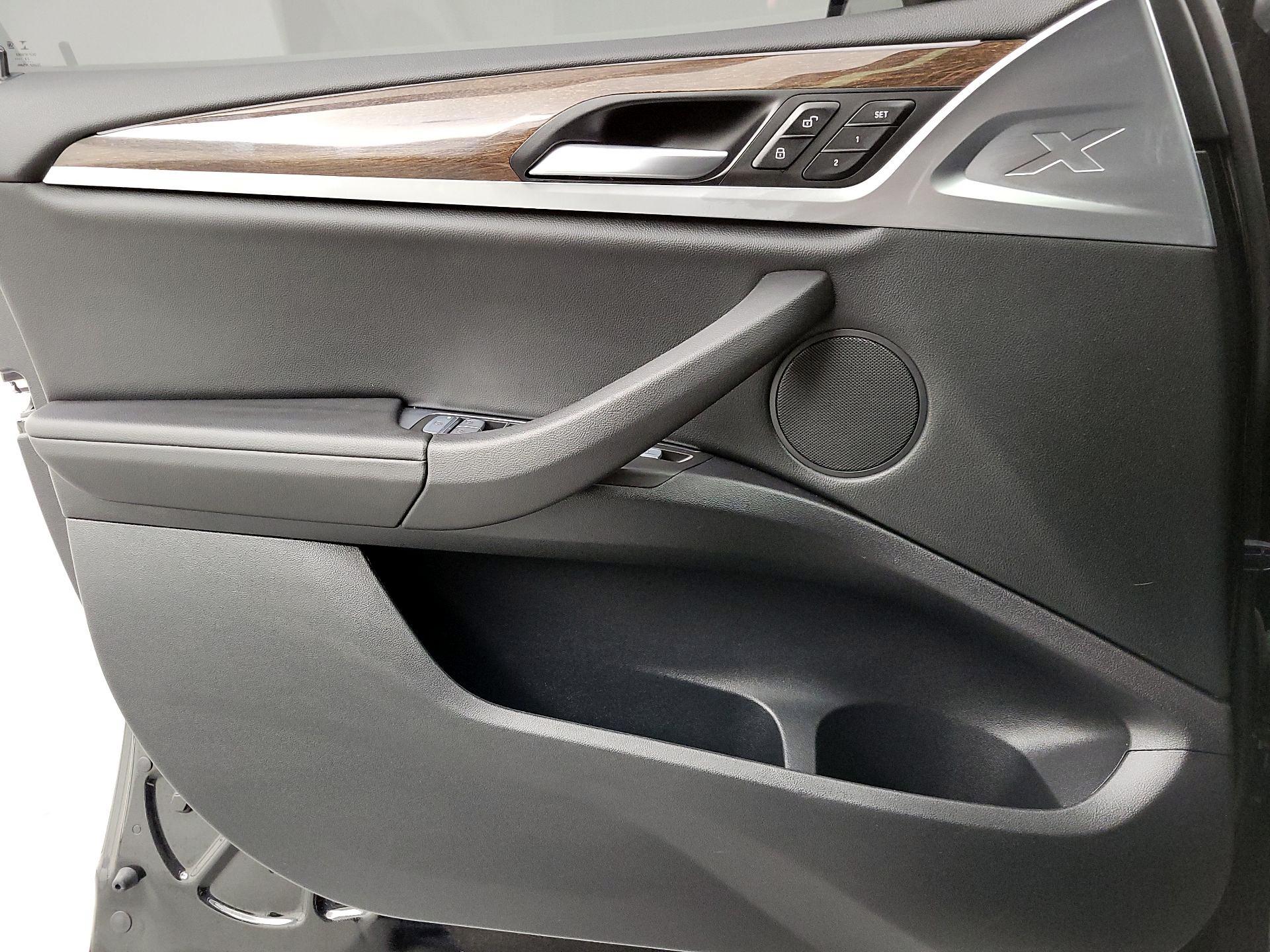 Thumbnail: 2023 BMW X3 - 12