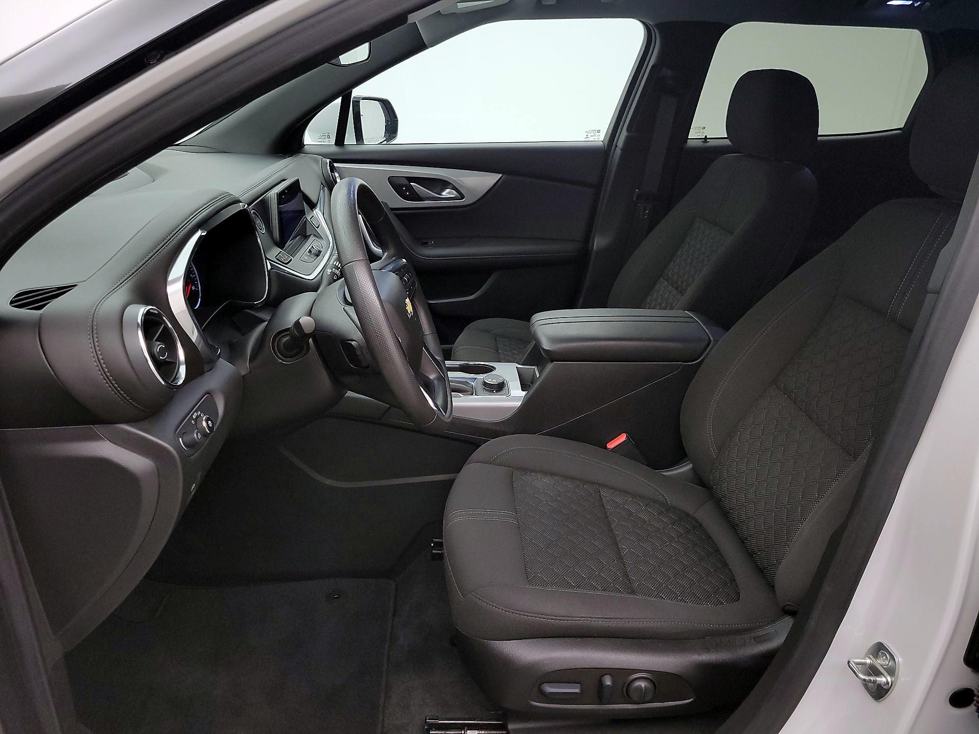 Thumbnail: 2022 Chevrolet Blazer - 11