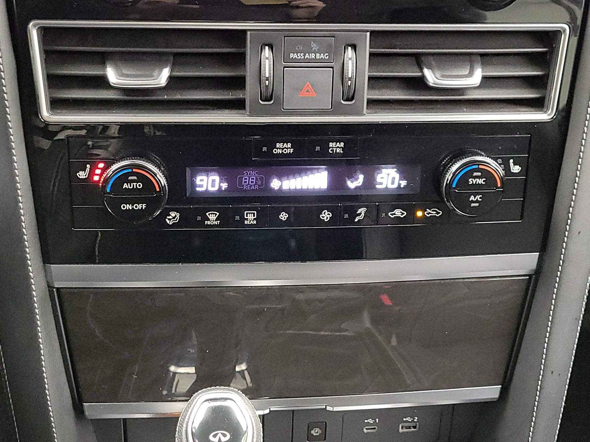 Thumbnail: 2024 INFINITI QX80 - 17