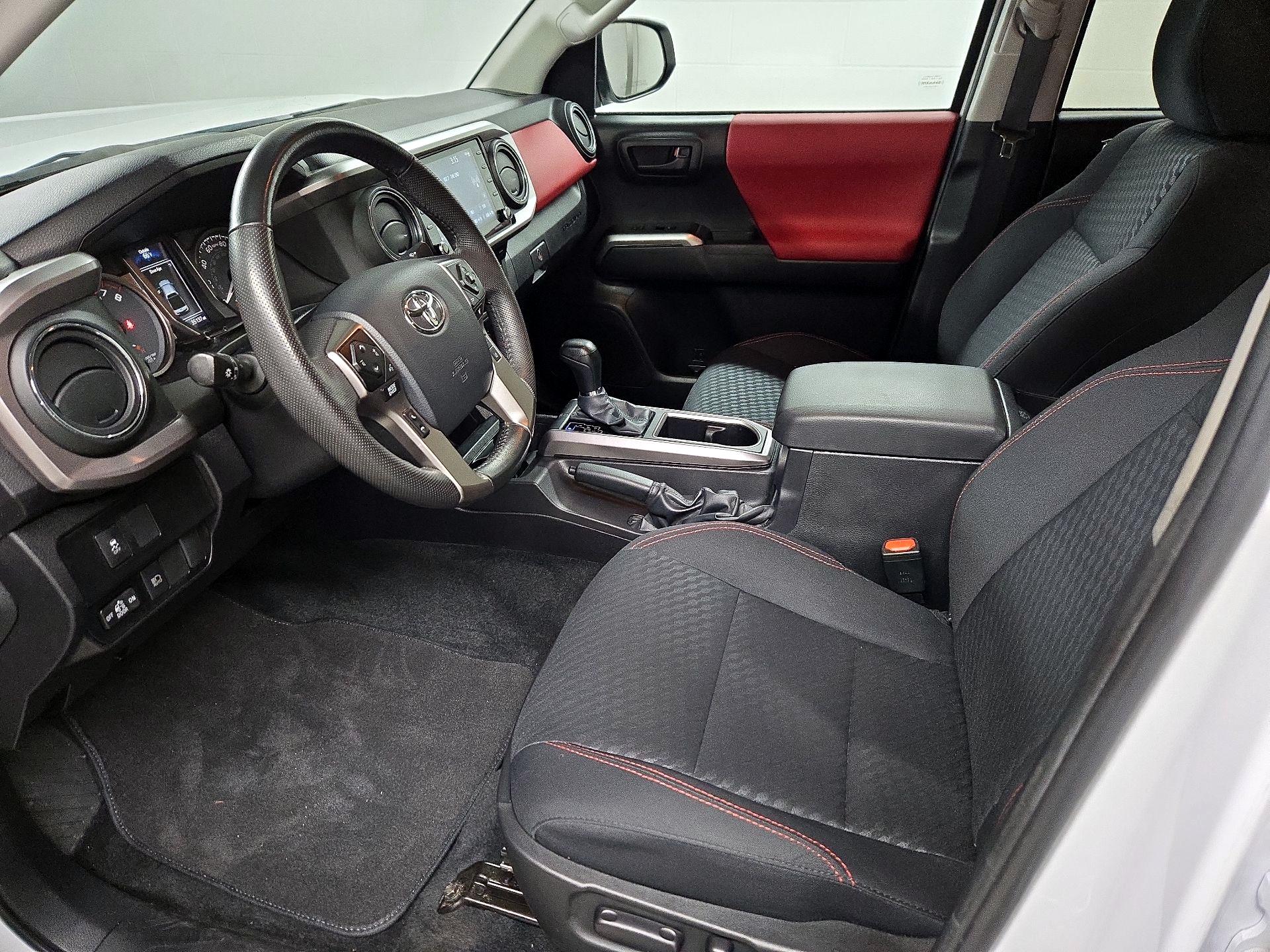 Thumbnail: 2023 Toyota Tacoma - 11