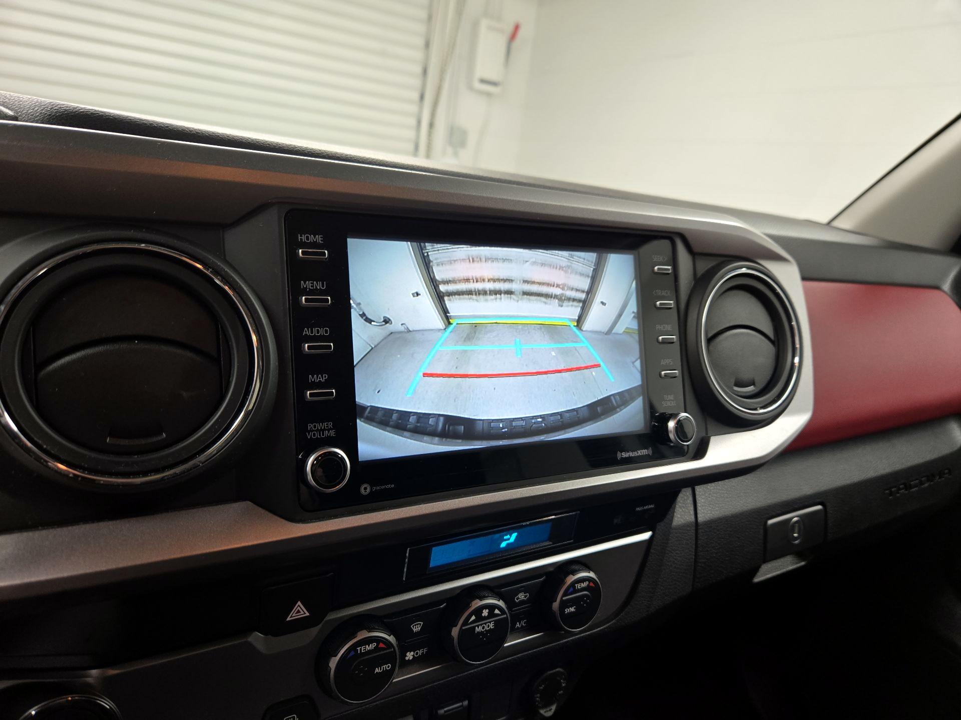 Thumbnail: 2023 Toyota Tacoma - 14