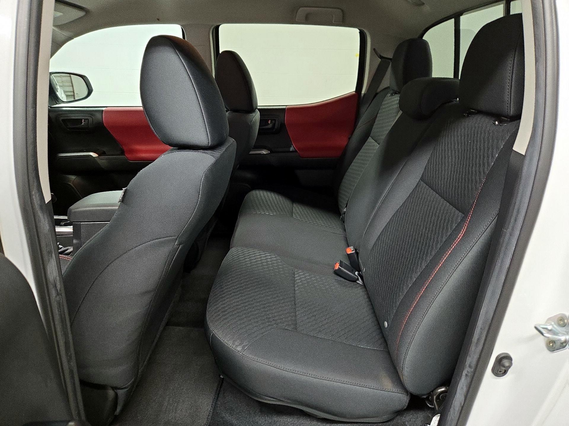 Thumbnail: 2023 Toyota Tacoma - 19