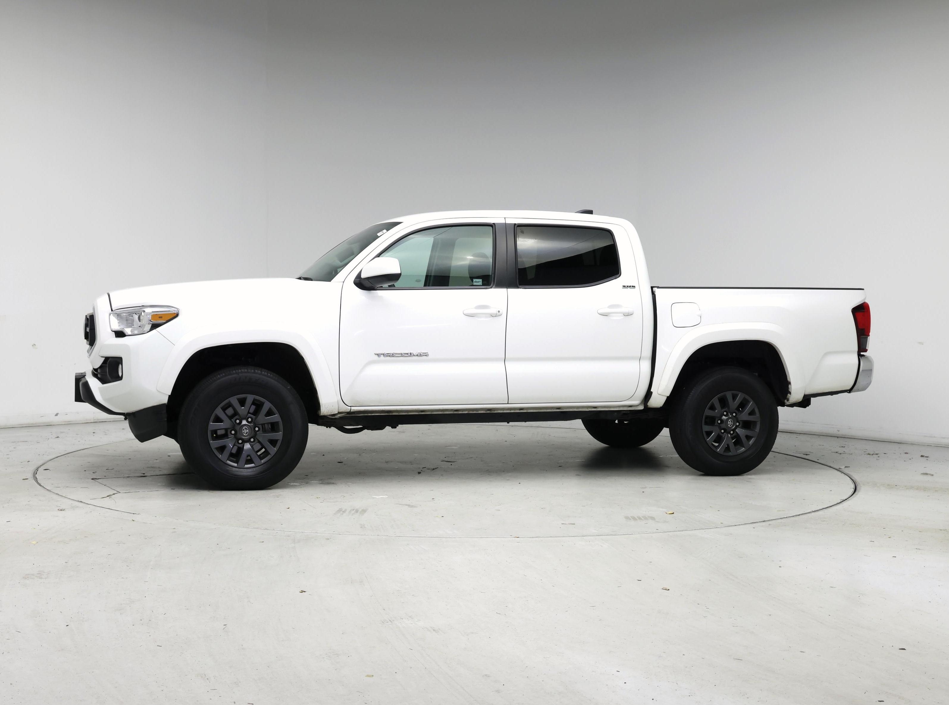 Thumbnail: 2023 Toyota Tacoma - 3