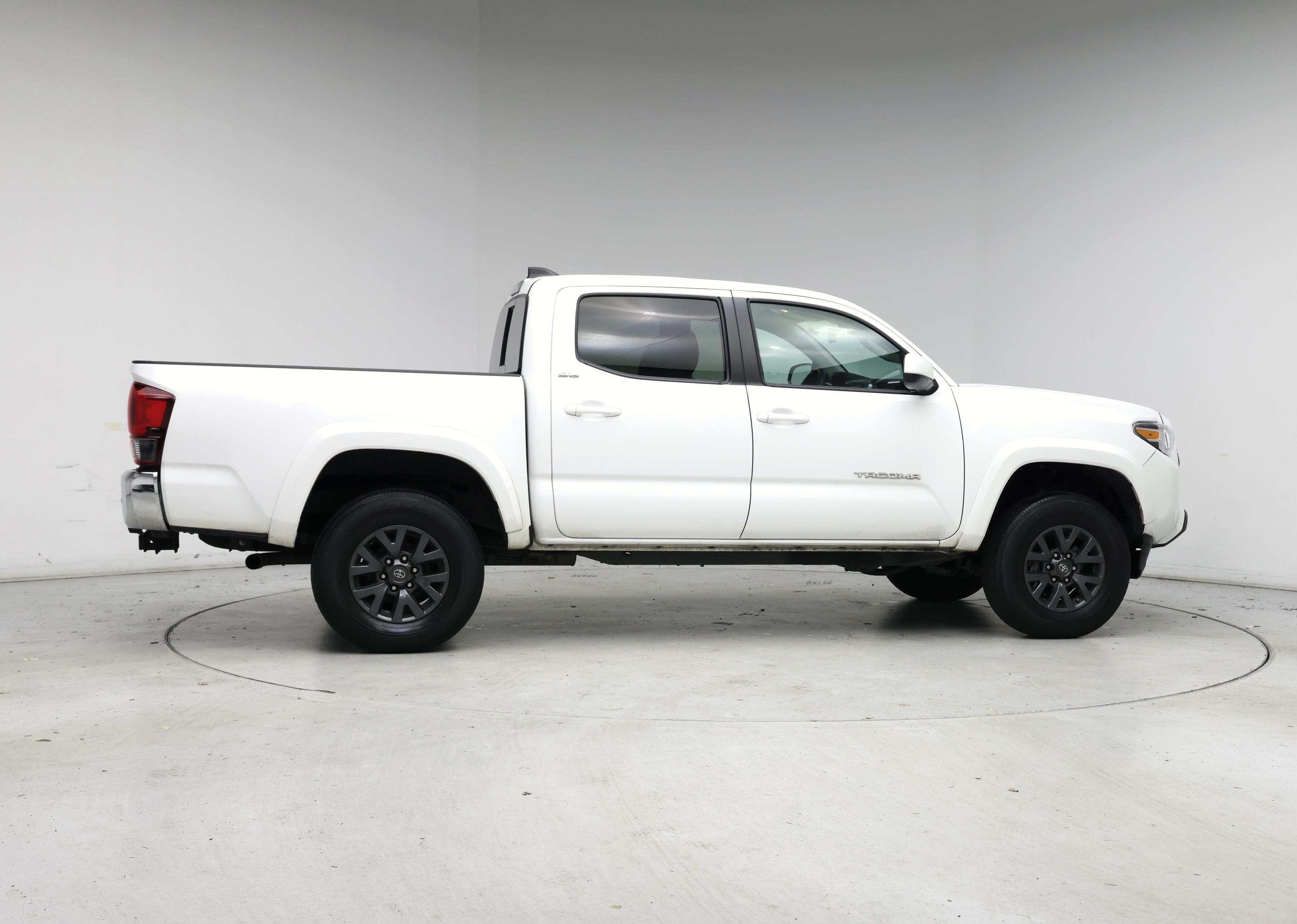 Thumbnail: 2023 Toyota Tacoma - 7