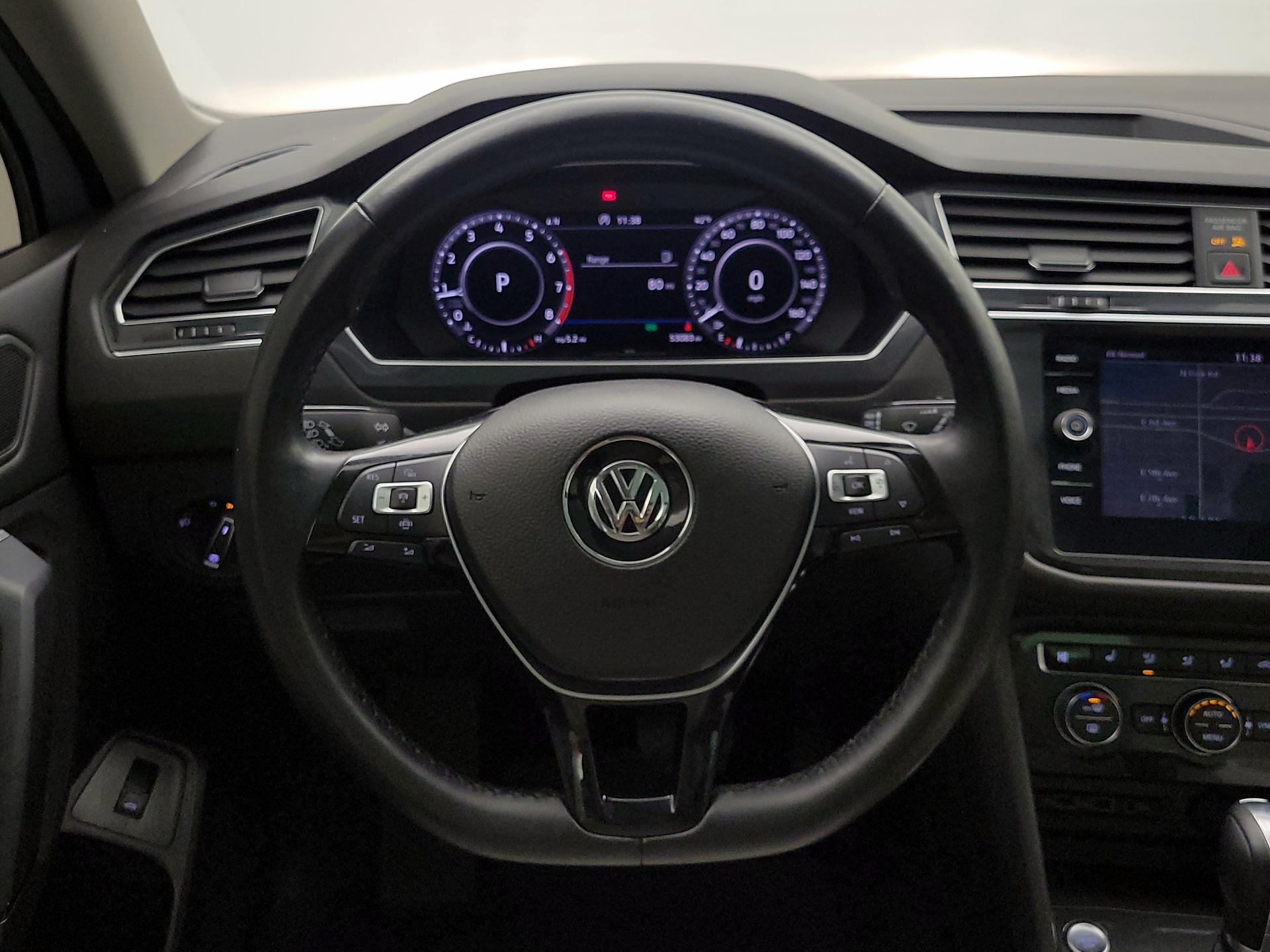 Thumbnail: 2019 Volkswagen Tiguan - 10