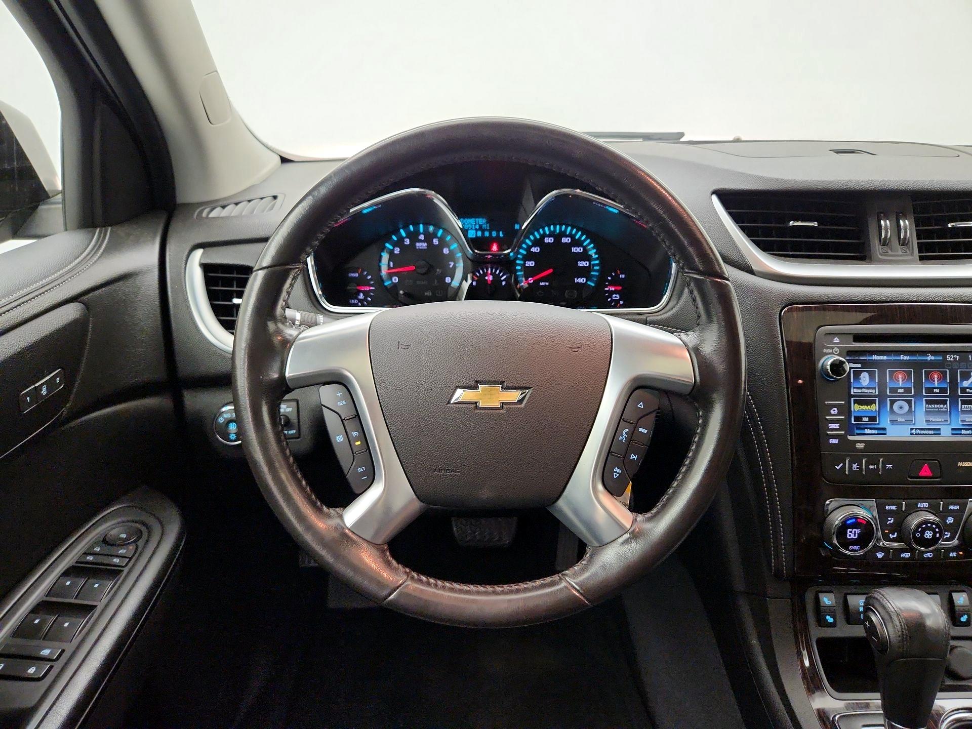 Thumbnail: 2016 Chevrolet Traverse - 10