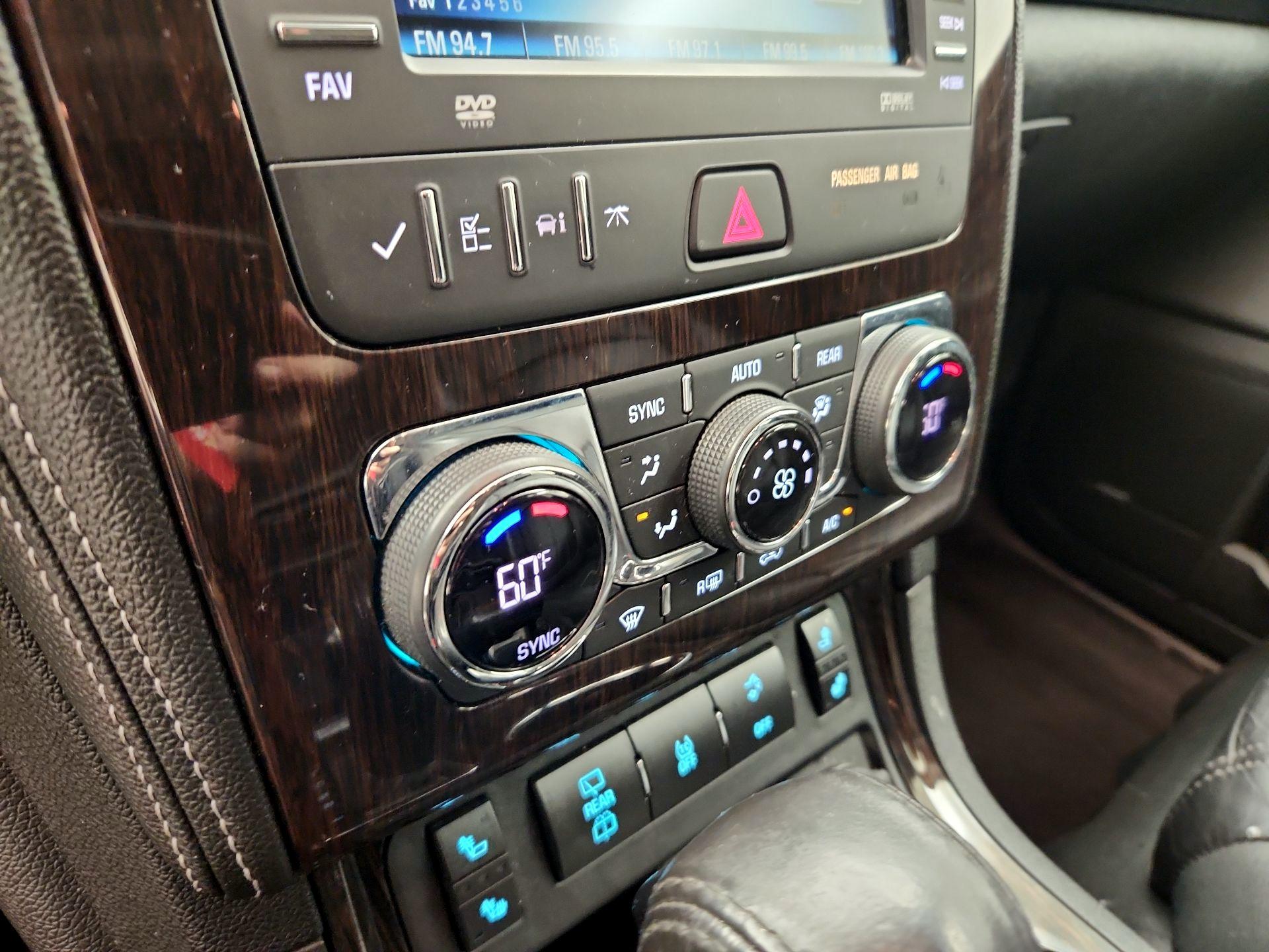 Thumbnail: 2016 Chevrolet Traverse - 16