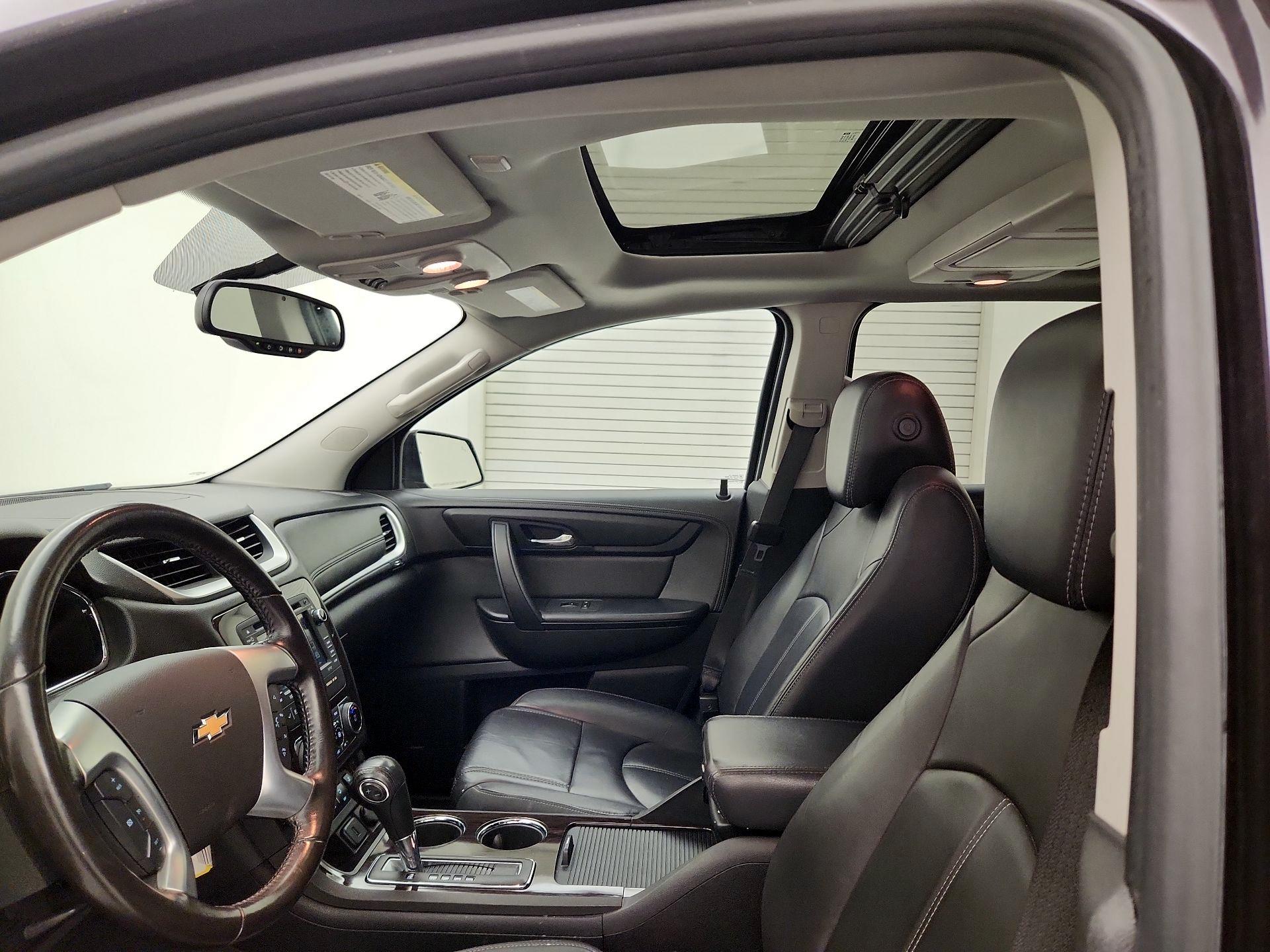 Thumbnail: 2016 Chevrolet Traverse - 19