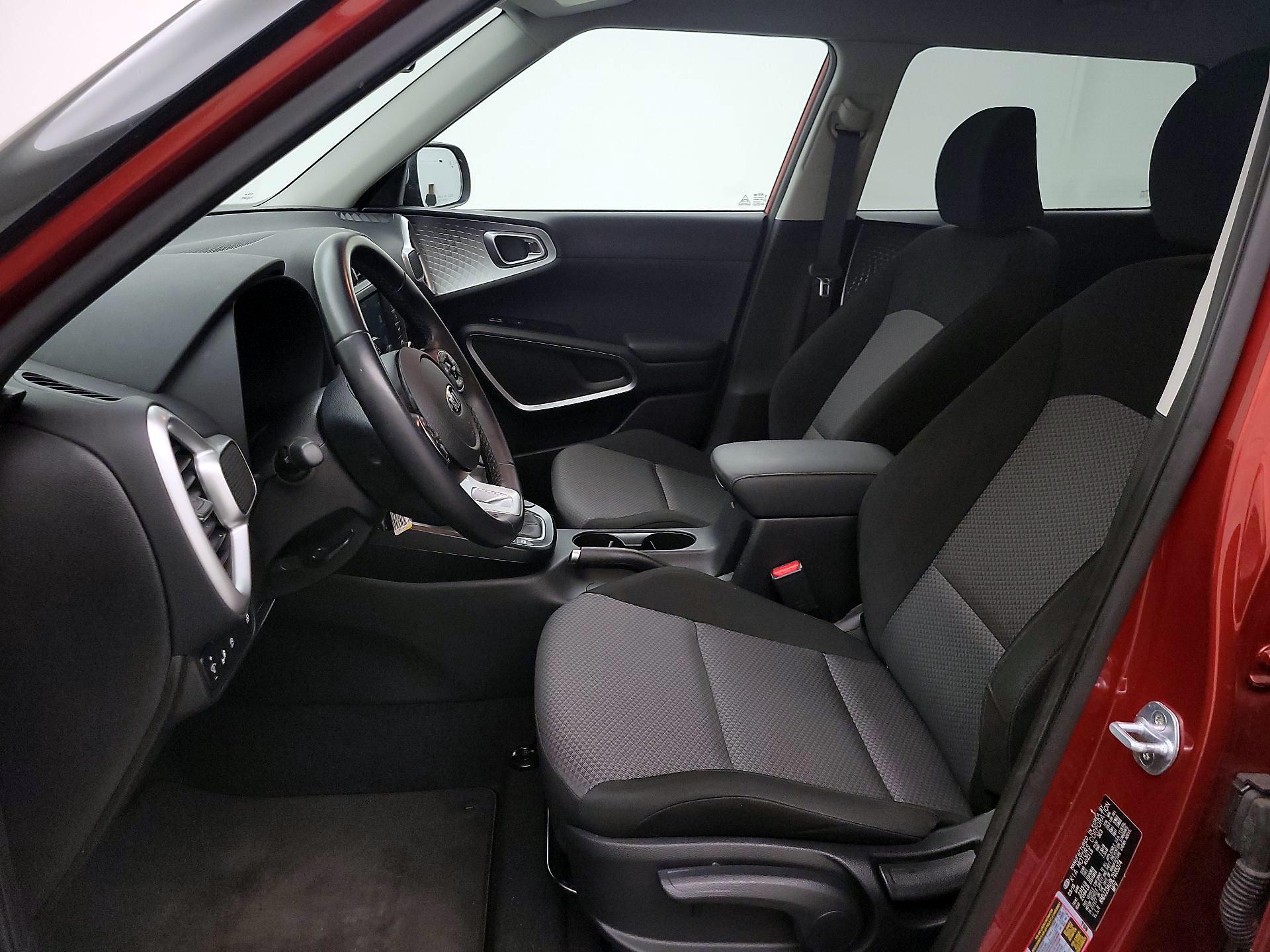 Thumbnail: 2020 Kia Soul - 11