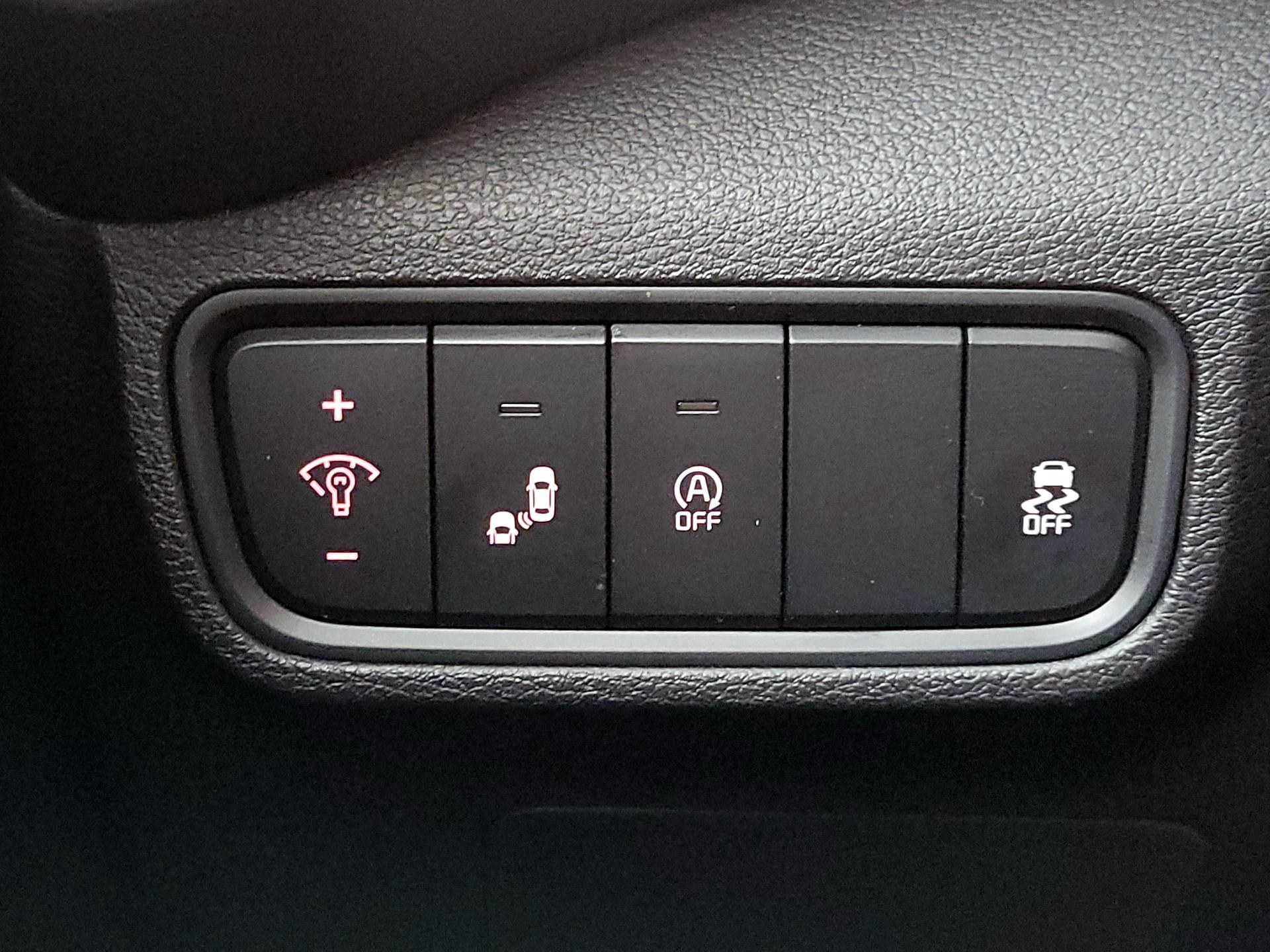 Thumbnail: 2020 Kia Soul - 13