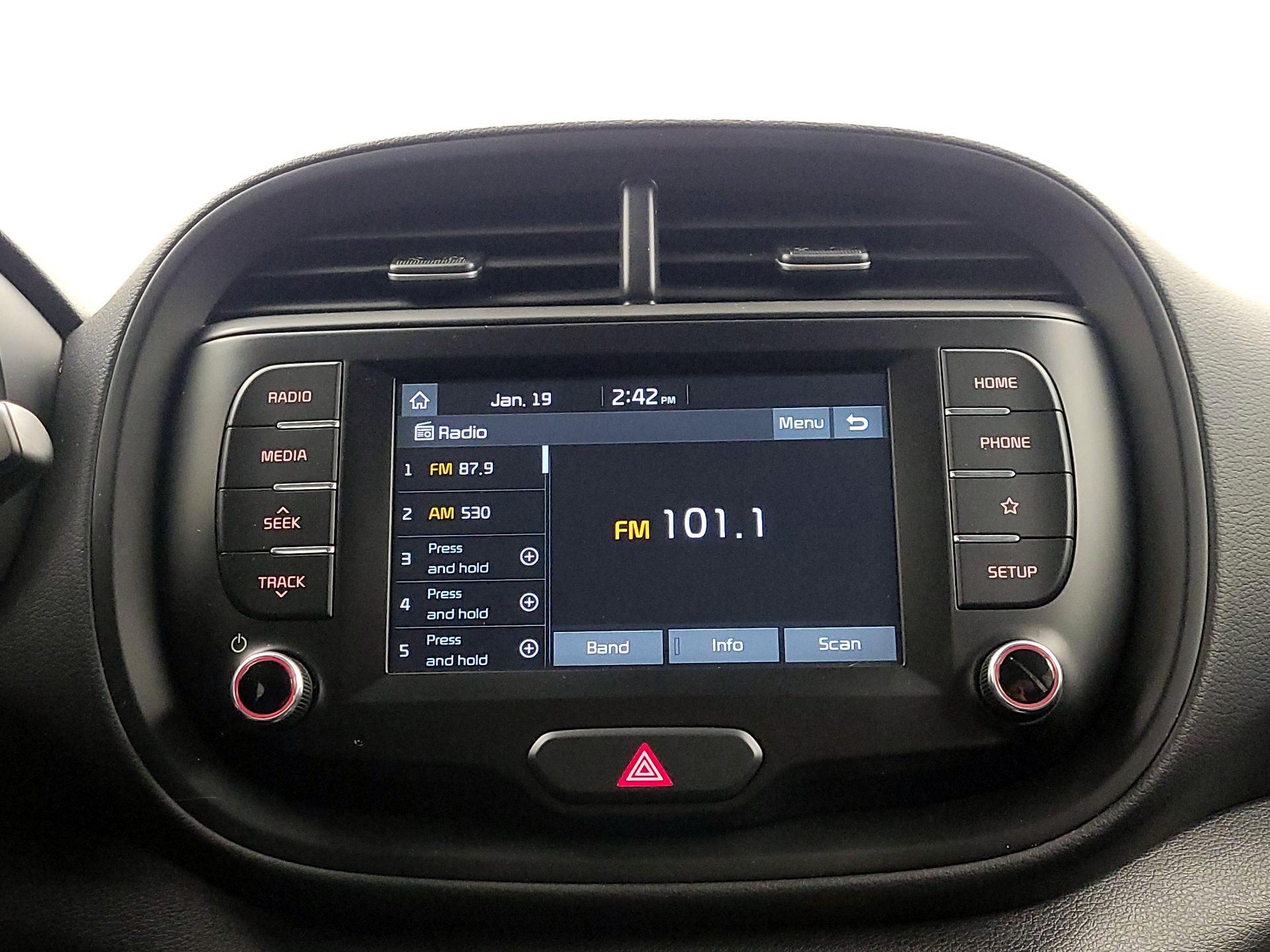 Thumbnail: 2020 Kia Soul - 15