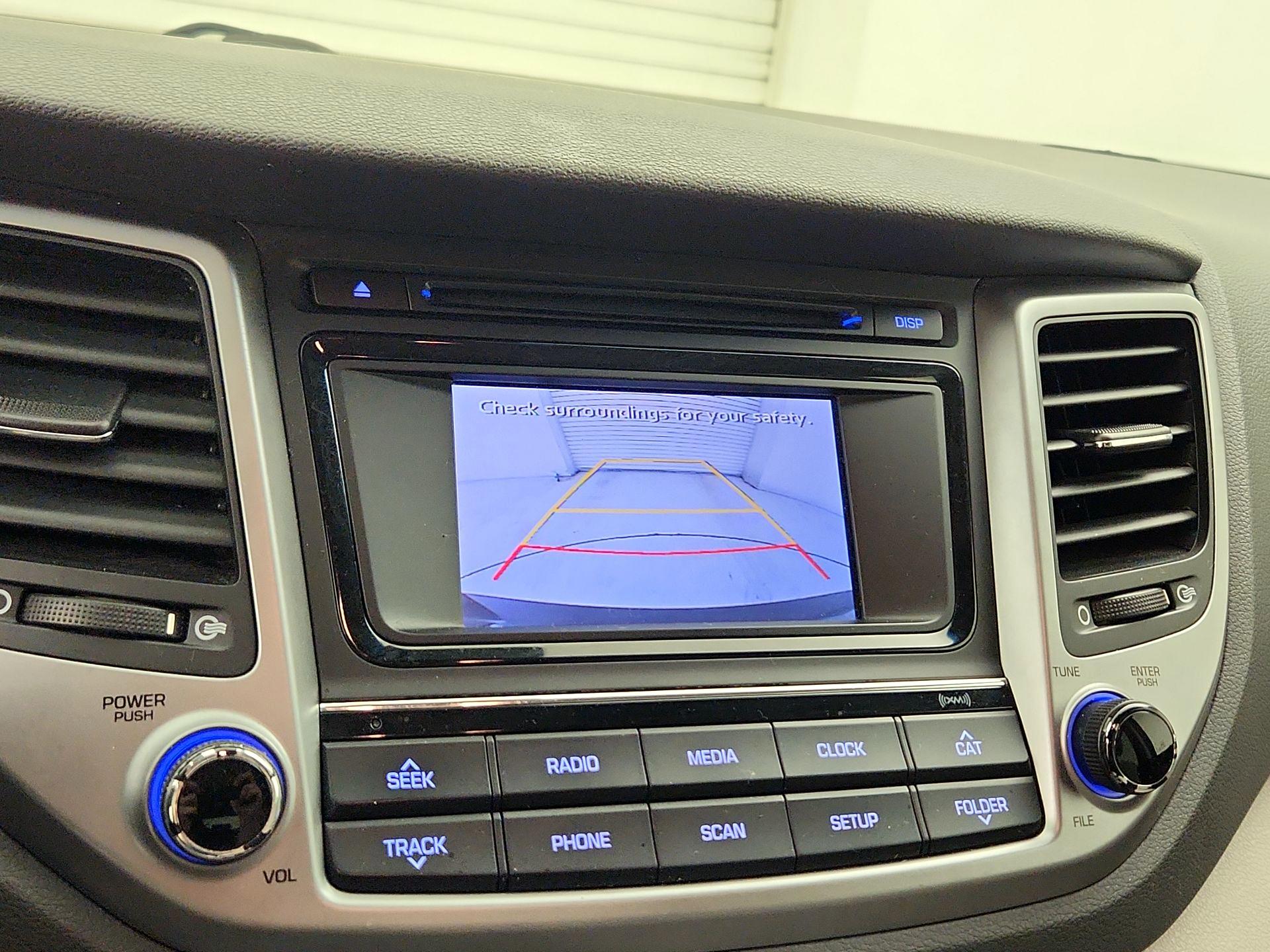 Thumbnail: 2016 Hyundai Tucson - 14