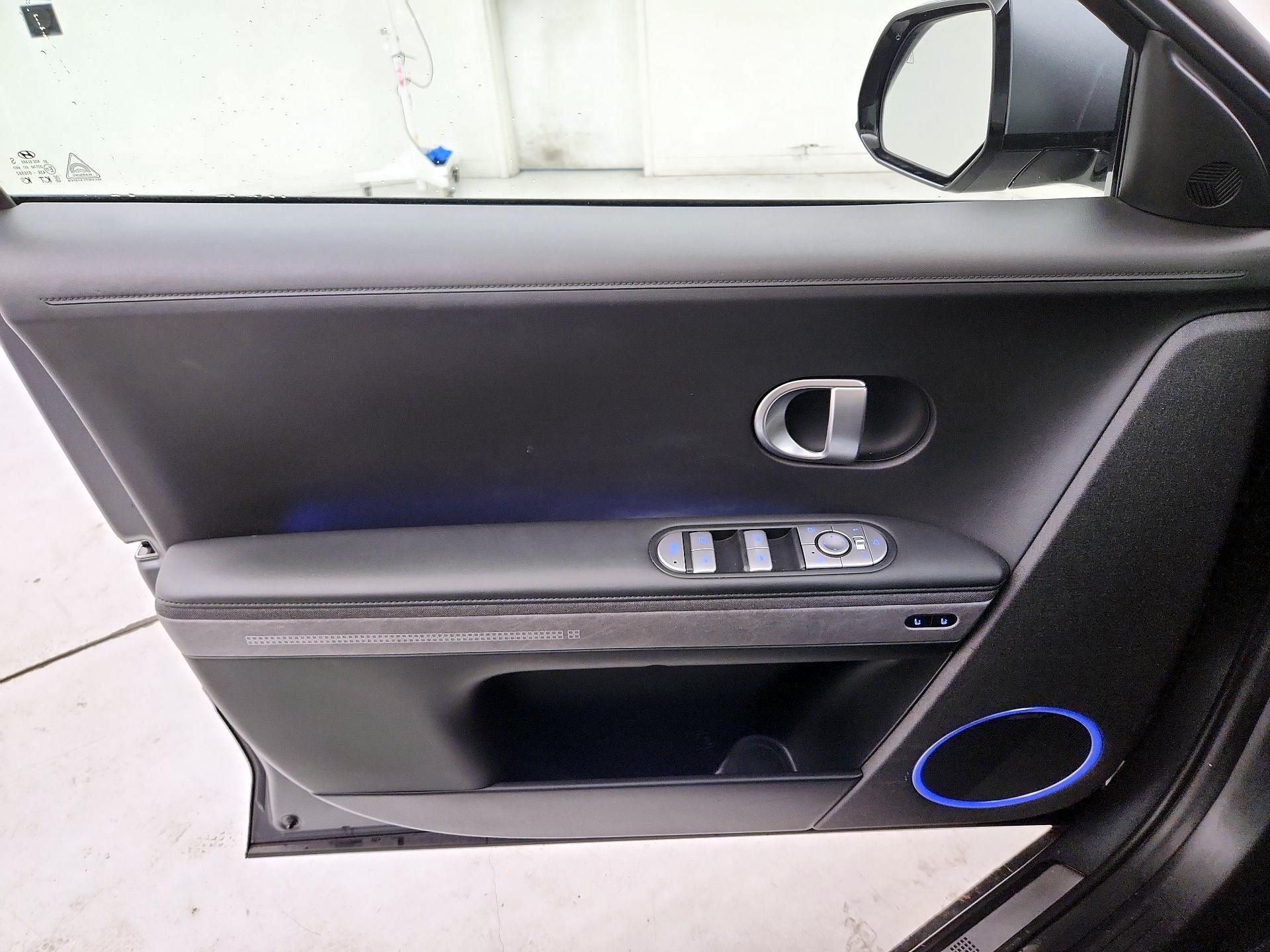 Thumbnail: 2024 Hyundai Ioniq 5 - 12