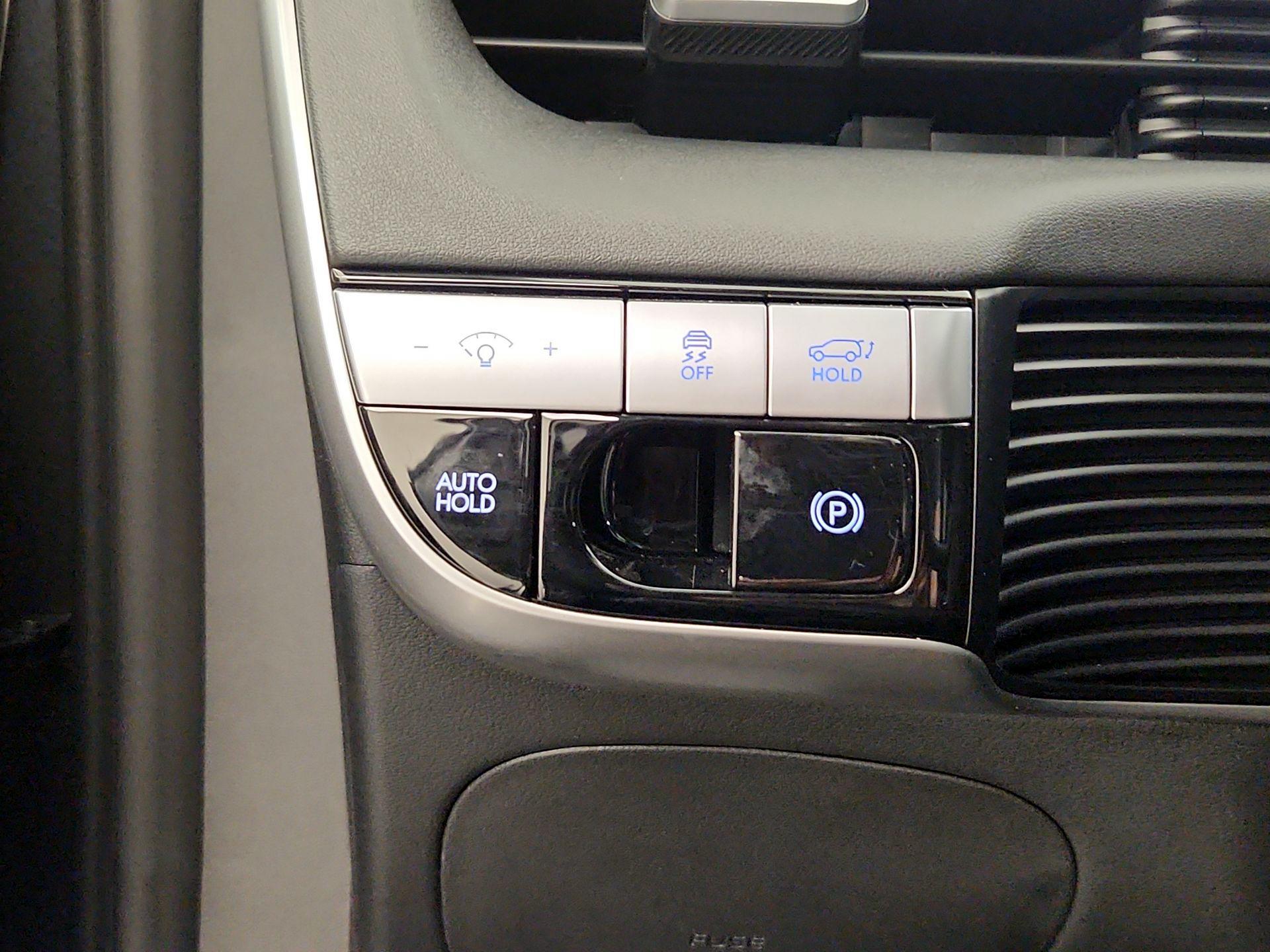 Thumbnail: 2024 Hyundai Ioniq 5 - 13