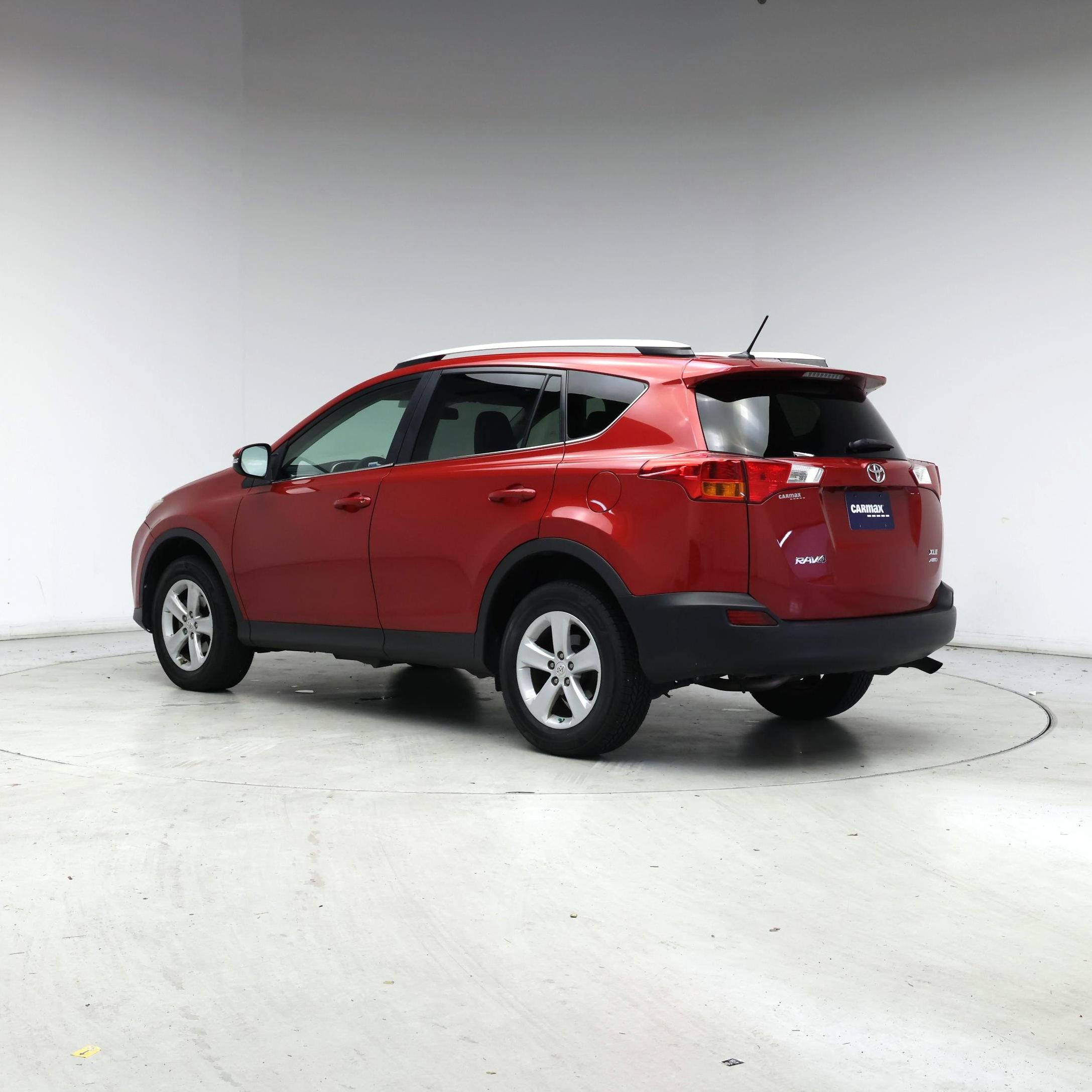 Thumbnail: 2014 Toyota RAV4 - 2