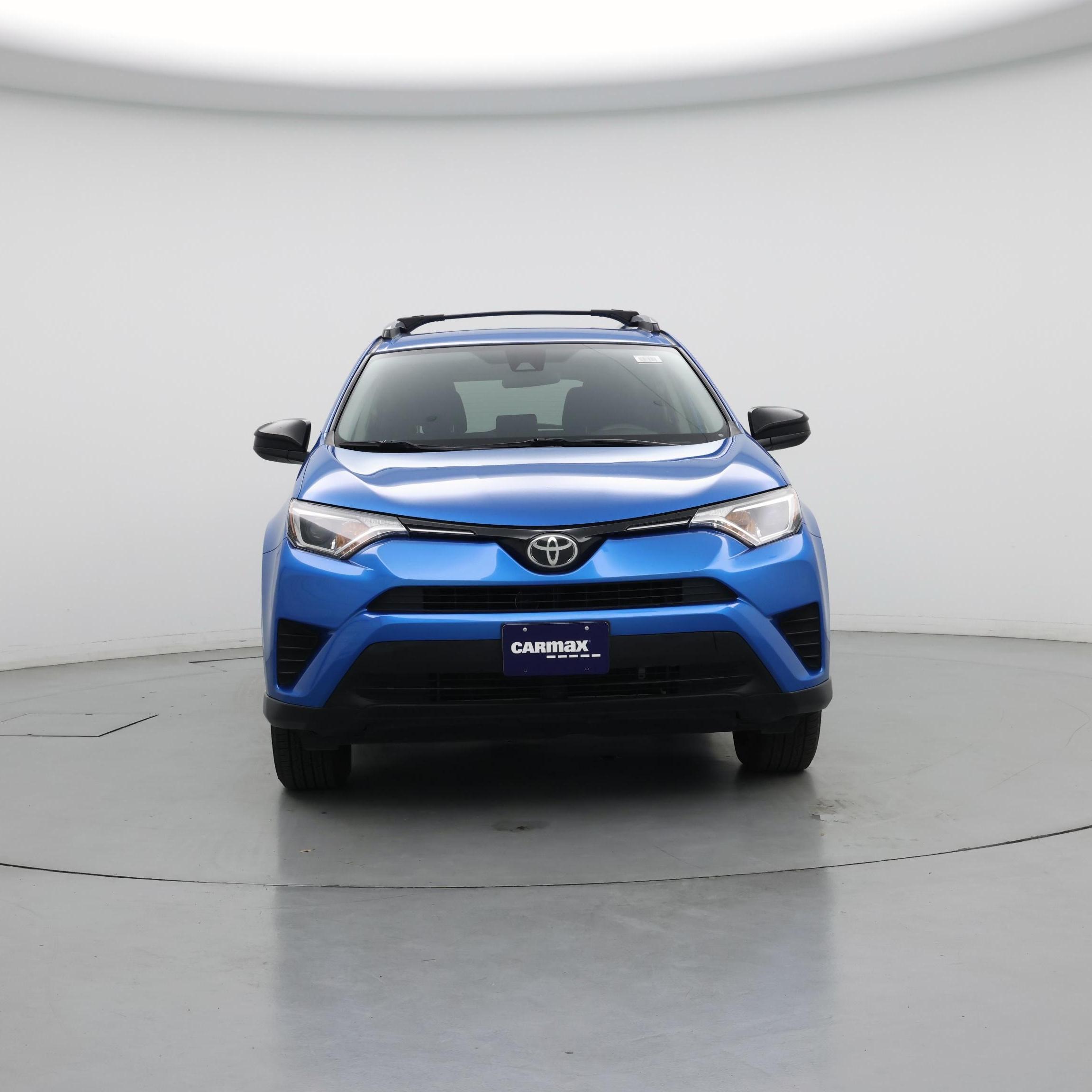 Thumbnail: 2017 Toyota RAV4 - 5