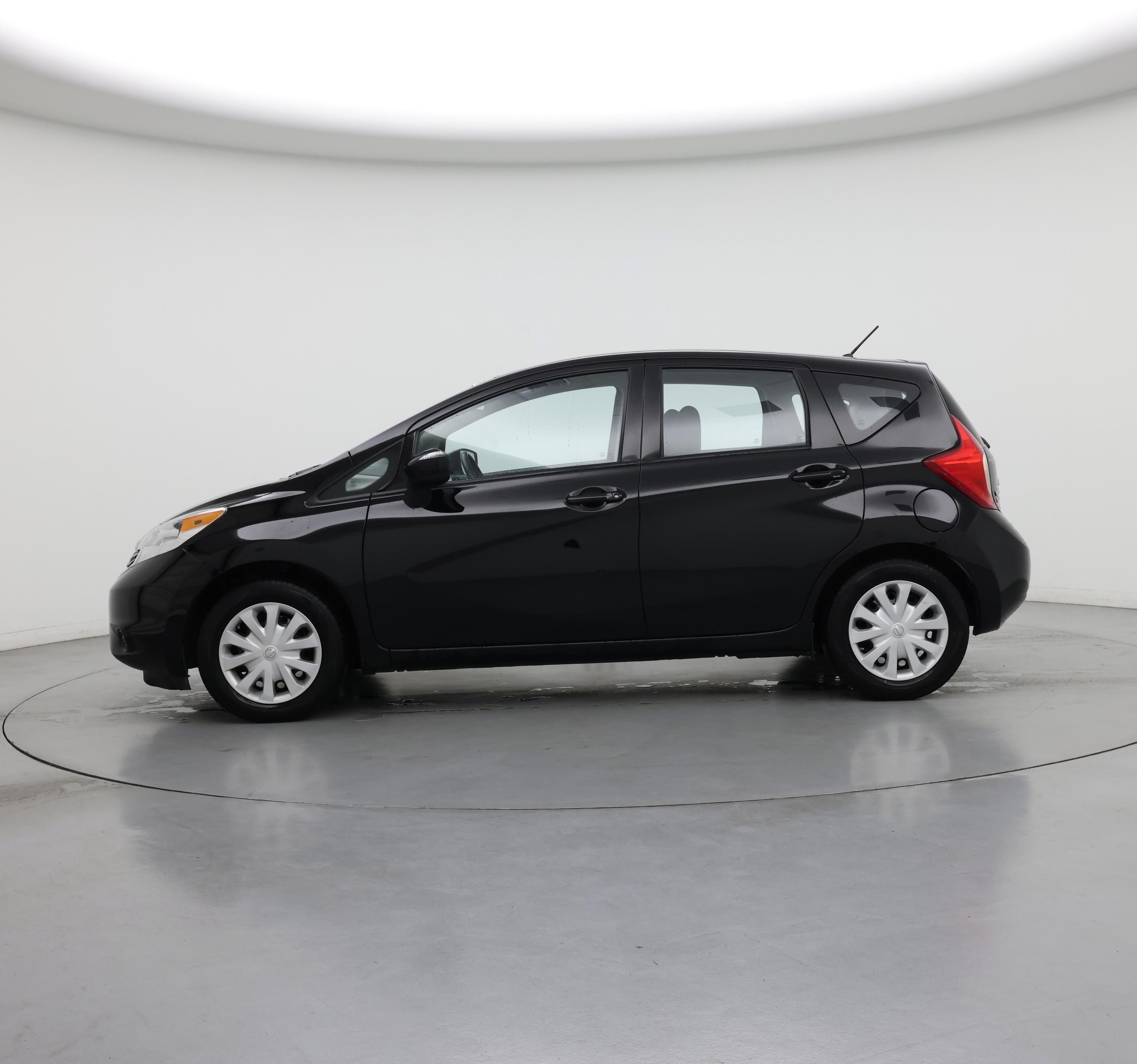 Thumbnail: 2015 Nissan Versa Note - 3