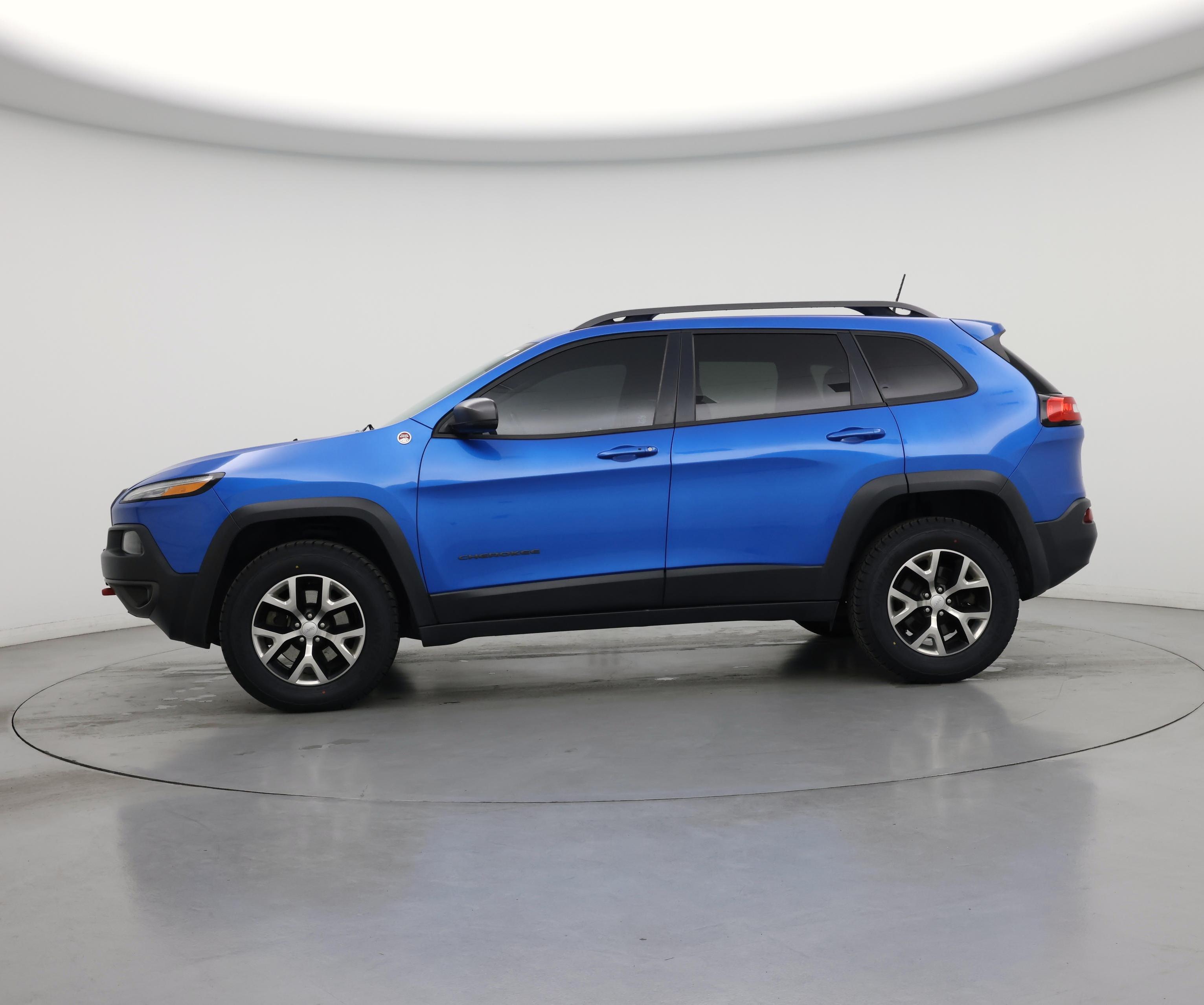 Thumbnail: 2018 Jeep Cherokee - 3
