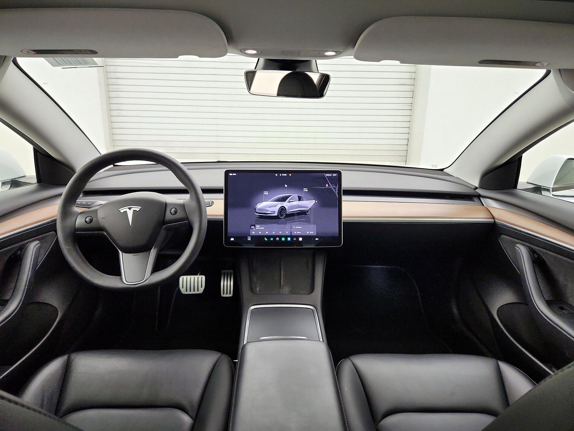 Thumbnail: 2023 Tesla Model 3 - 9