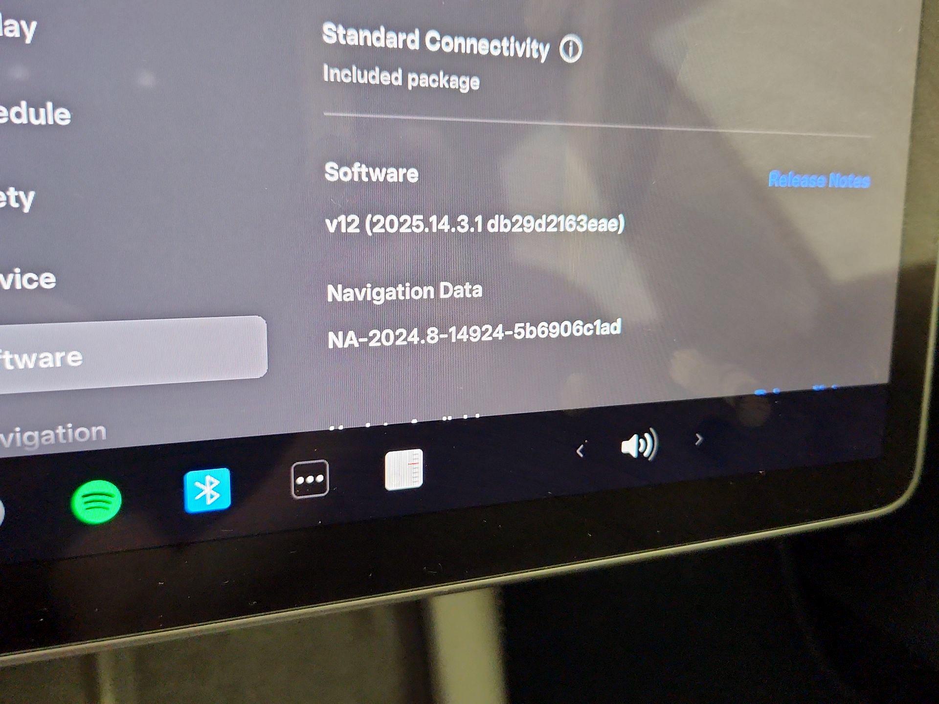 Thumbnail: 2023 Tesla Model 3 - 13